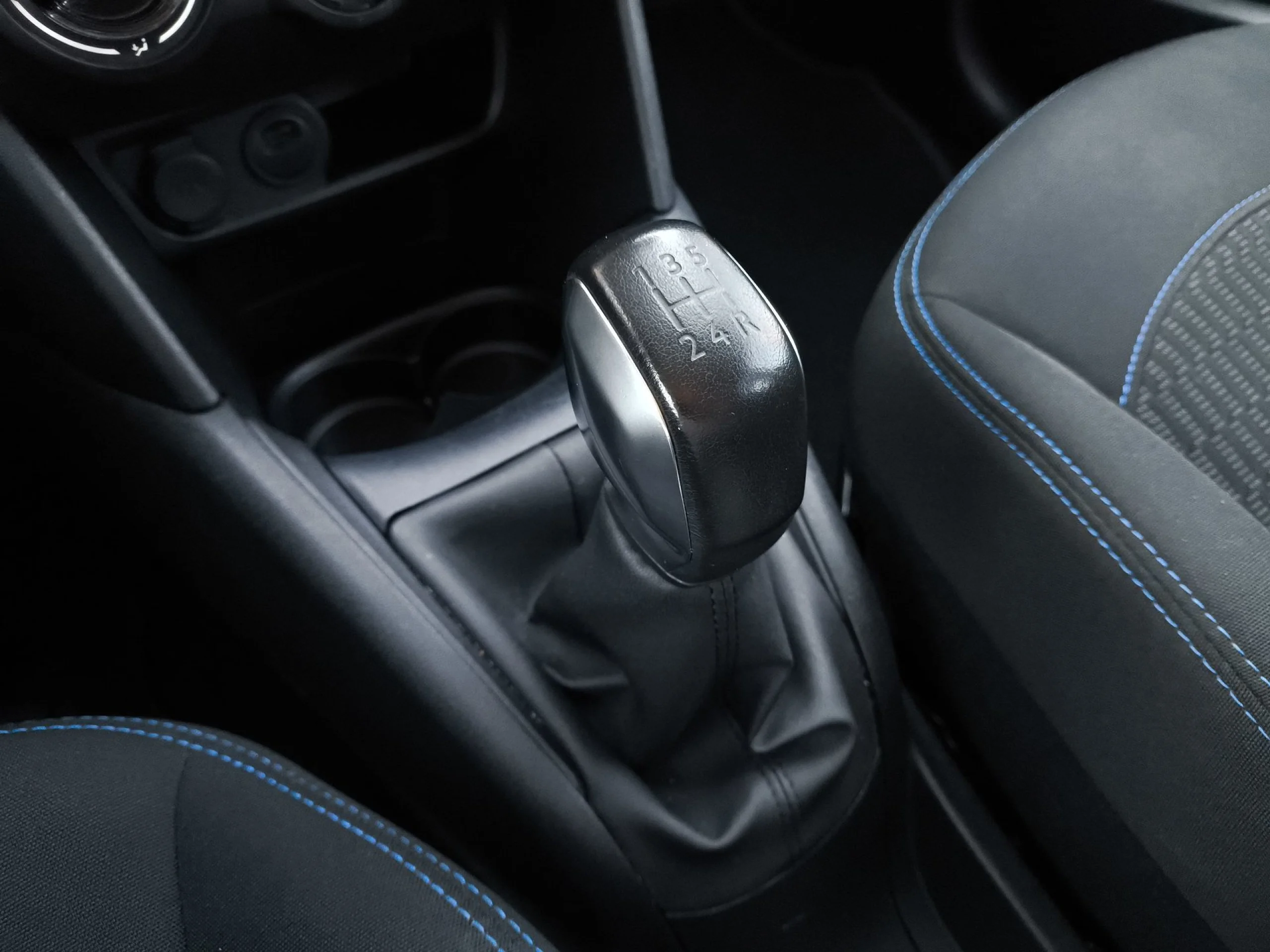 Peugeot 208 PureTech Signature 60 kW (82 CV) - Foto 16