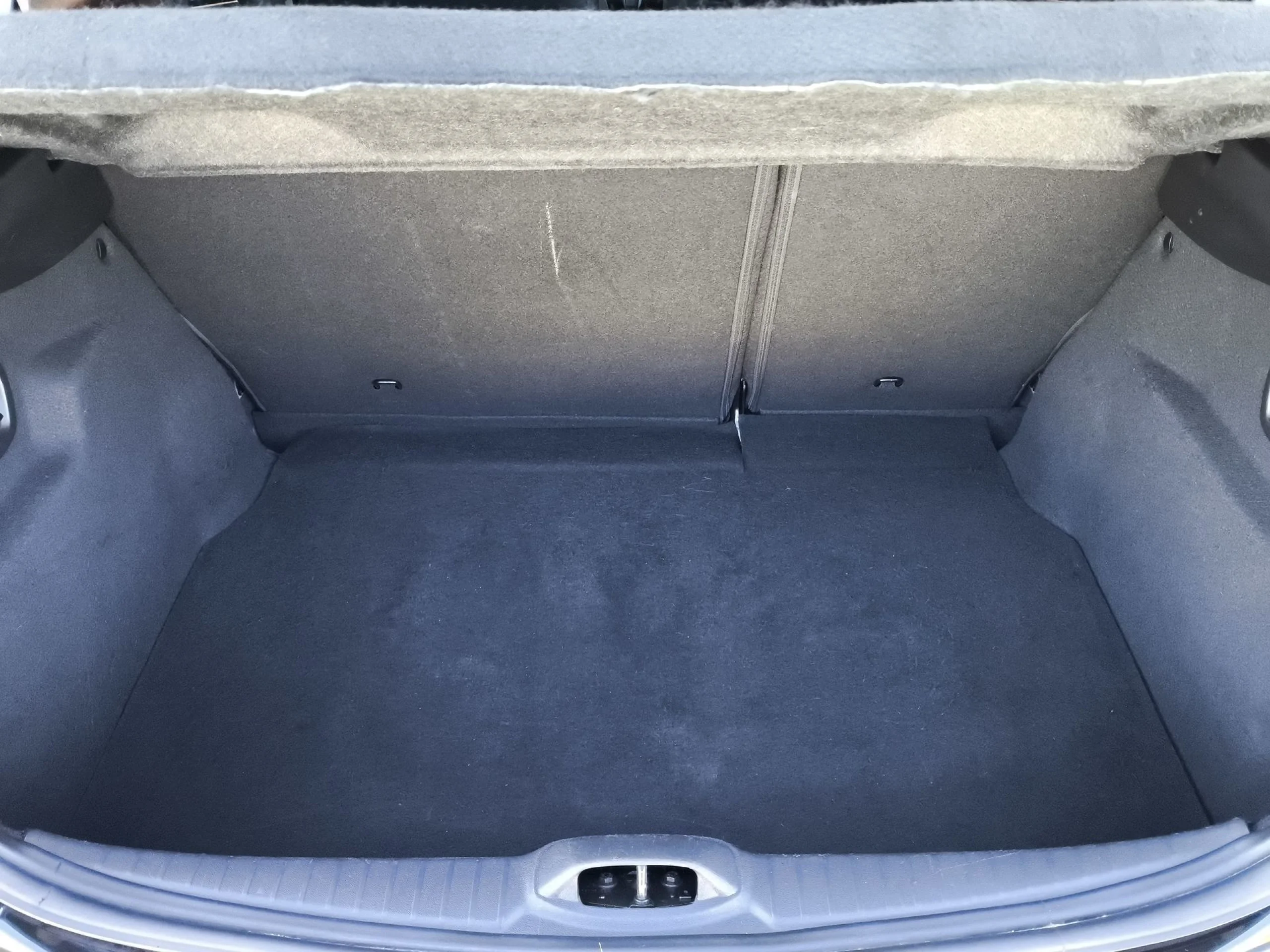 Peugeot 208 PureTech Signature 60 kW (82 CV) - Foto 19