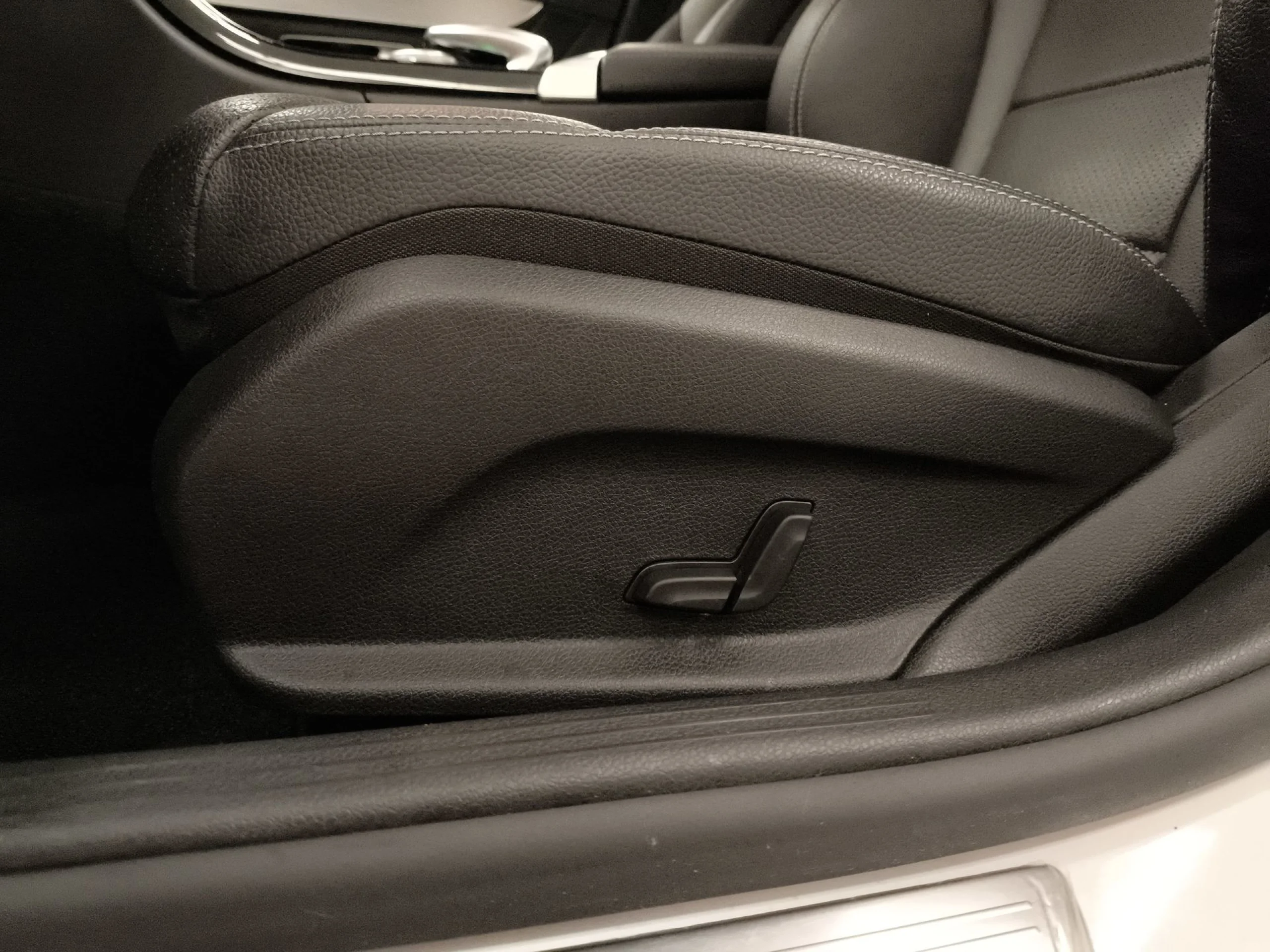 Mercedes-Benz Clase C 220 d 125 kW (170 CV) - Foto 9