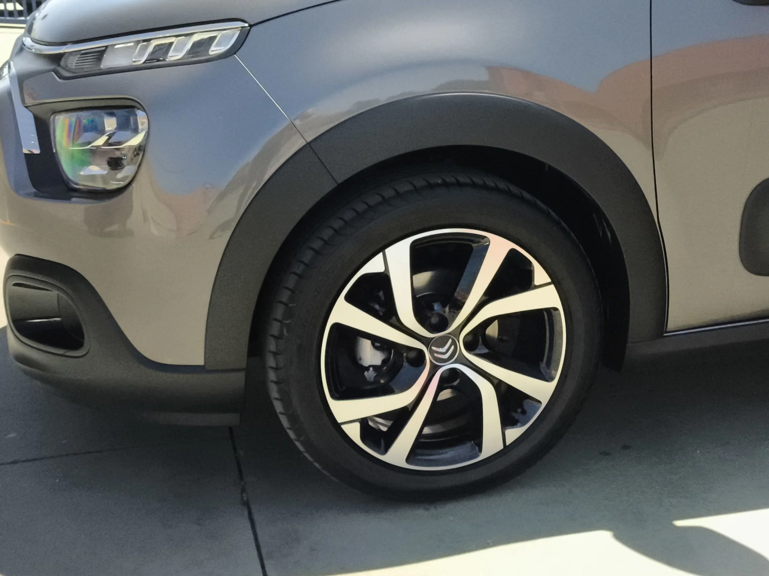 Citroen C3 BlueHDi 100 SANDS Shine 75 kW (102 CV) - Foto 7