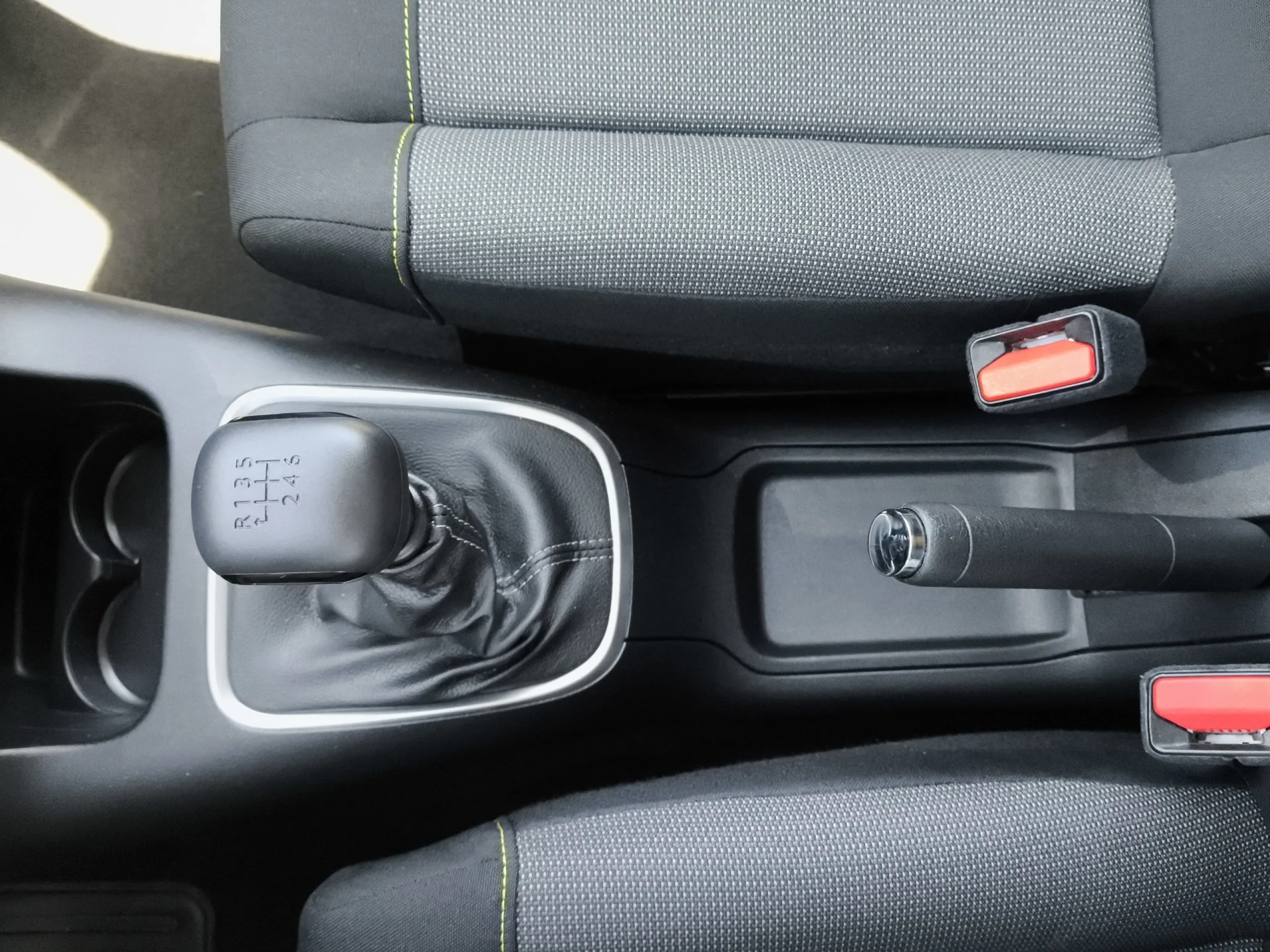 Citroen C3 BlueHDi 100 SANDS Shine 75 kW (102 CV) - Foto 15
