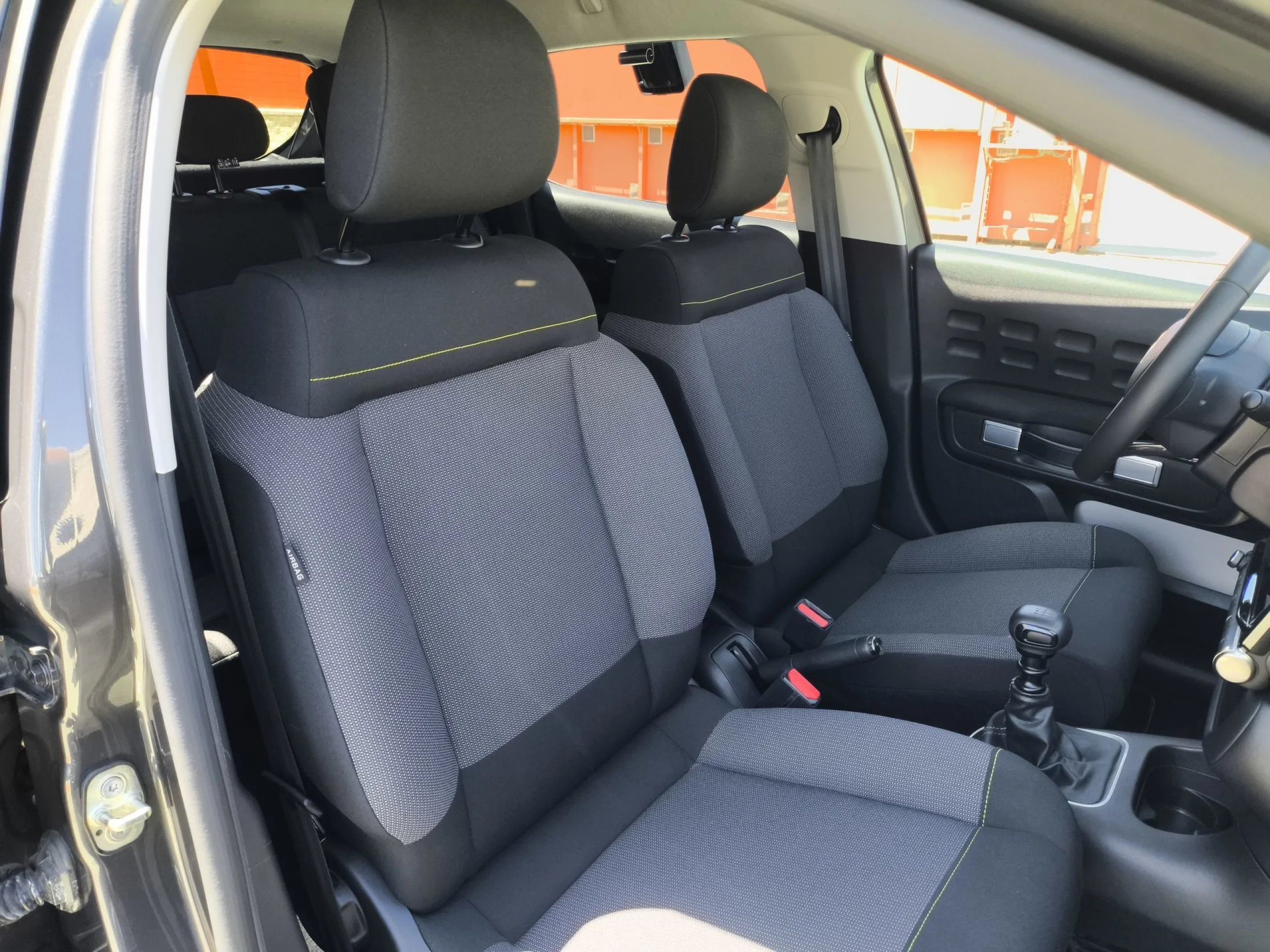 Citroen C3 BlueHDi 100 SANDS Shine 75 kW (102 CV) - Foto 19