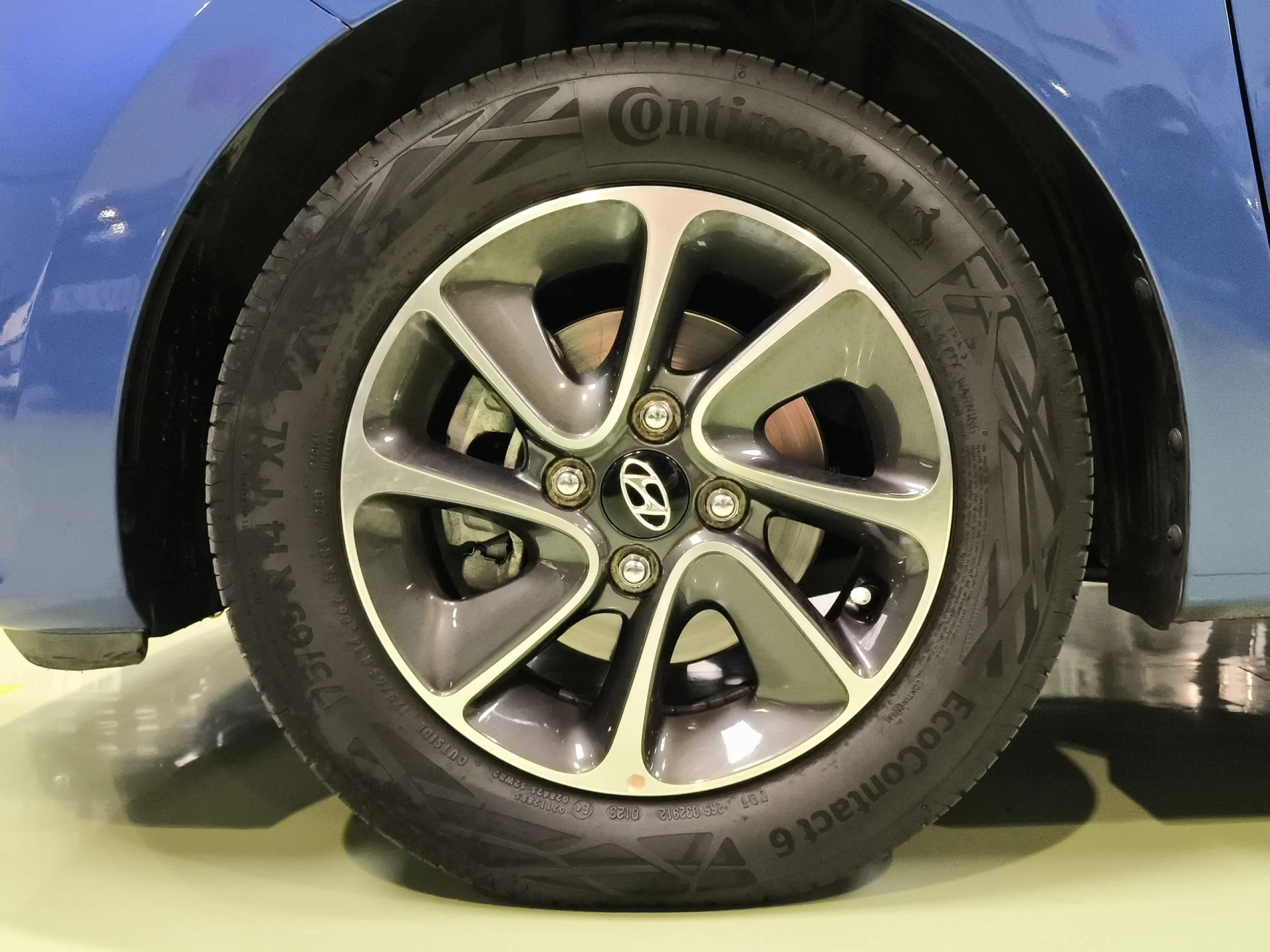 Hyundai I10 1.2 Tecno Edition 64 kW (87 CV) - Foto 7
