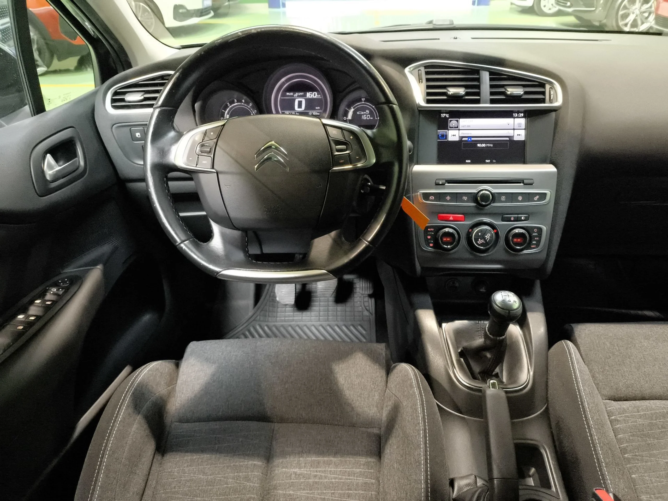 Citroen C4 PureTech 110 Feel Edition 81 kW (110 CV) - Foto 16