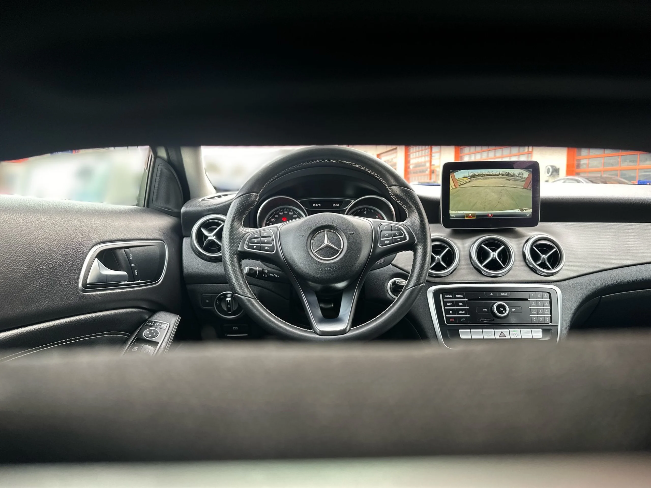 Mercedes-Benz Clase GLA GLA 200 d 100 kW (136 CV) - Foto 10