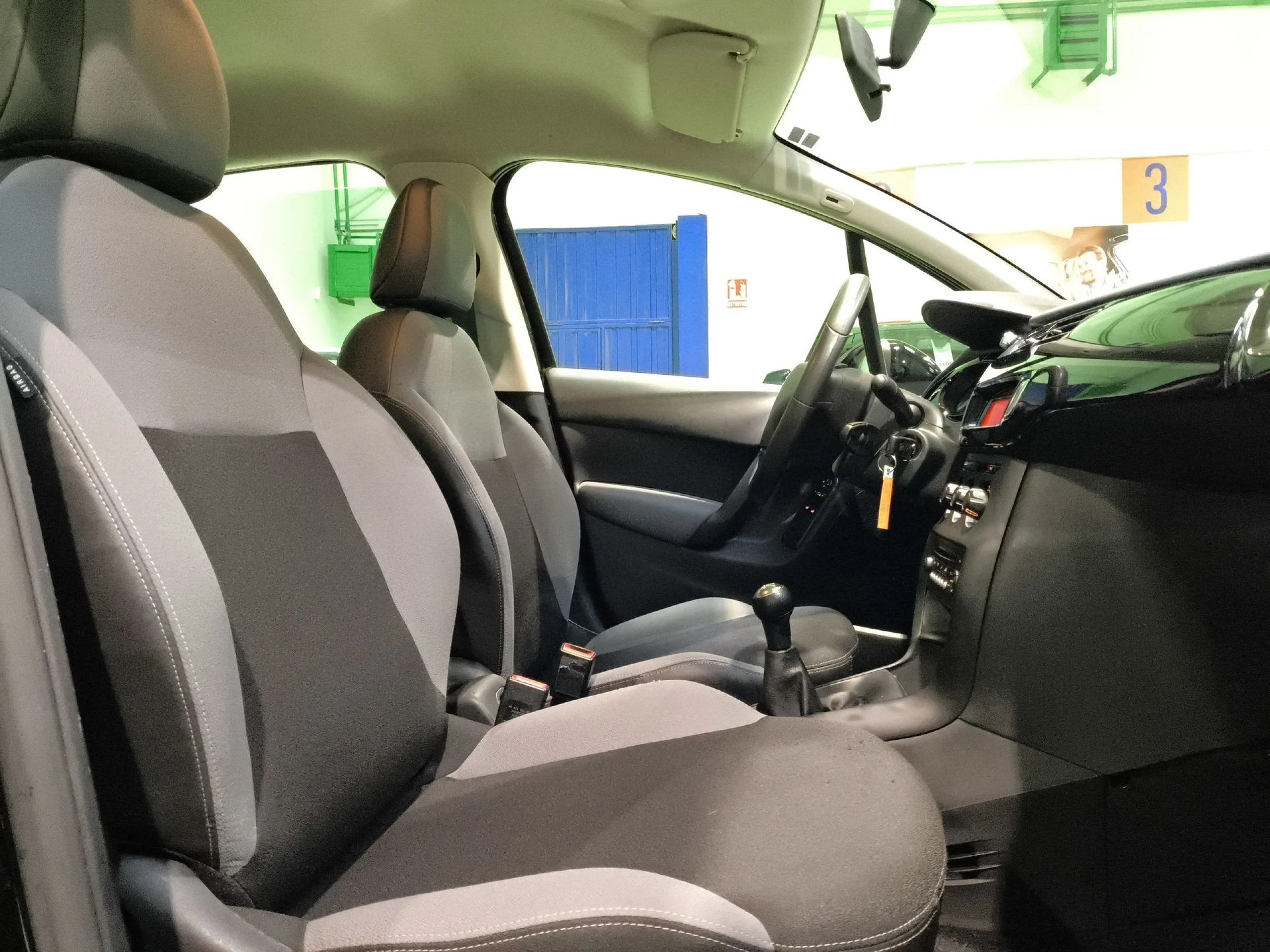 Citroen C3 PureTech 82 Tonic 60 kW (82 CV) - Foto 19
