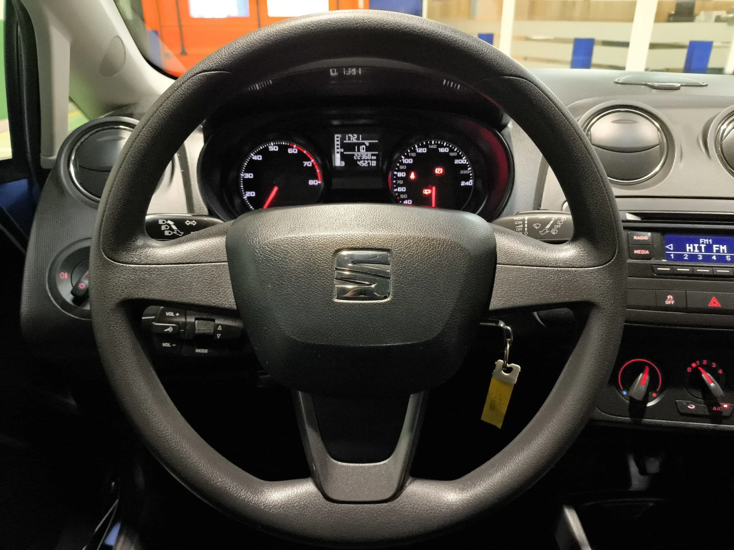 Seat Ibiza 1.2 12v Reference ITech 30 Aniversario 51 kW (70 CV) - Foto 13