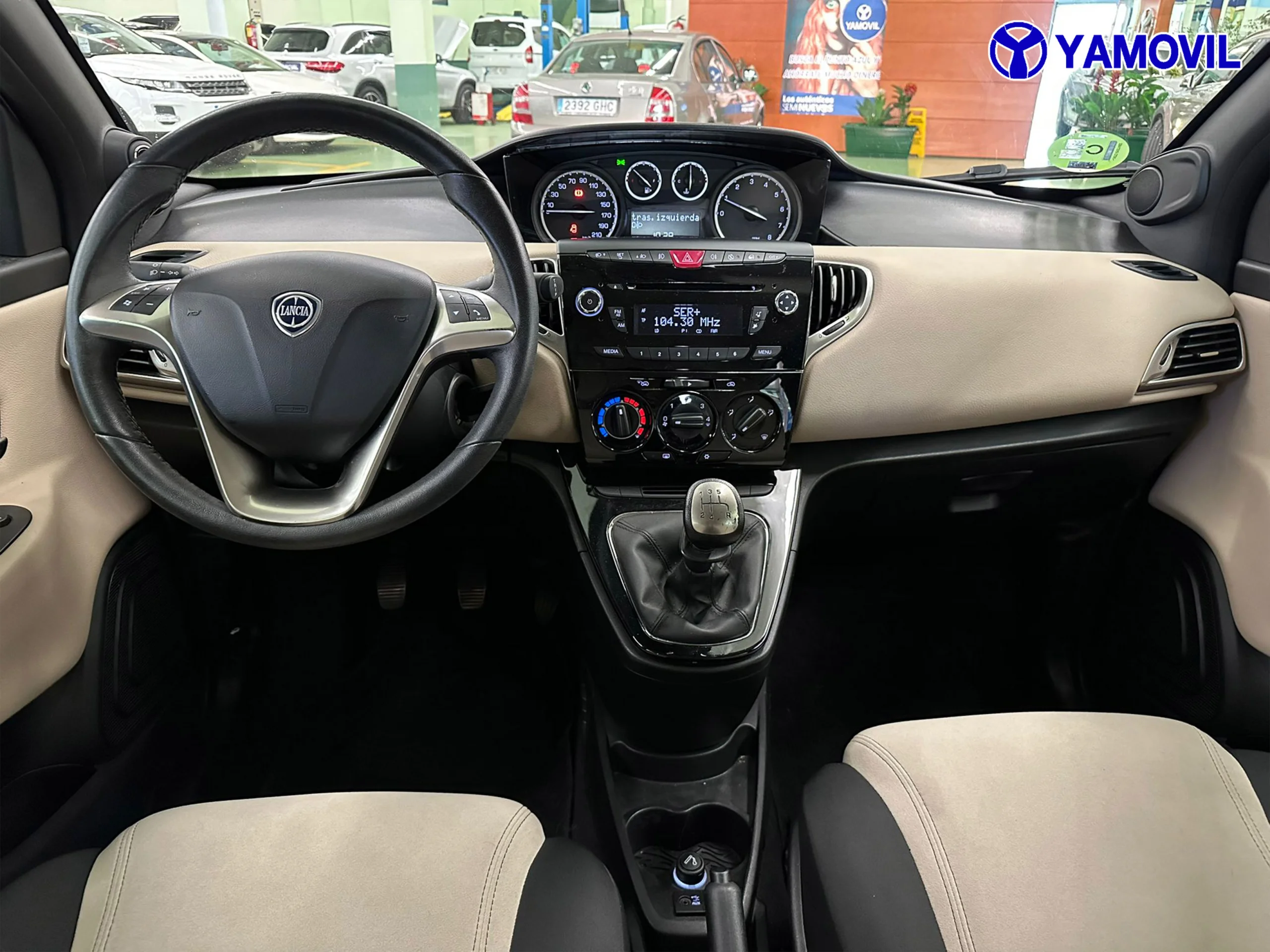 Lancia Ypsilon 1.2 GOLD EVO II 5P - Foto 3