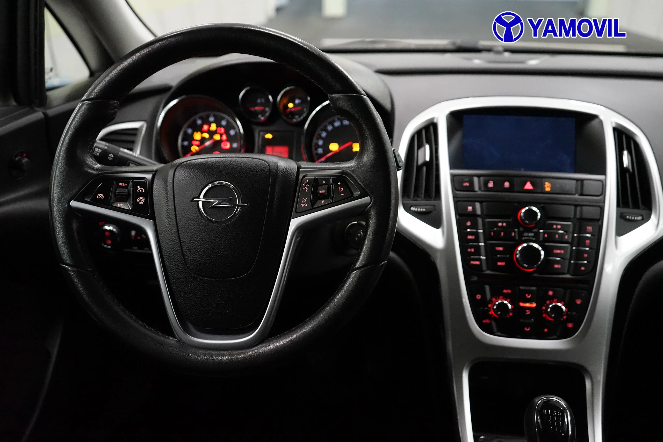 Opel Astra Sports Tourer 1.4 Turbo GLP 103 kW (140 CV) - Foto 17
