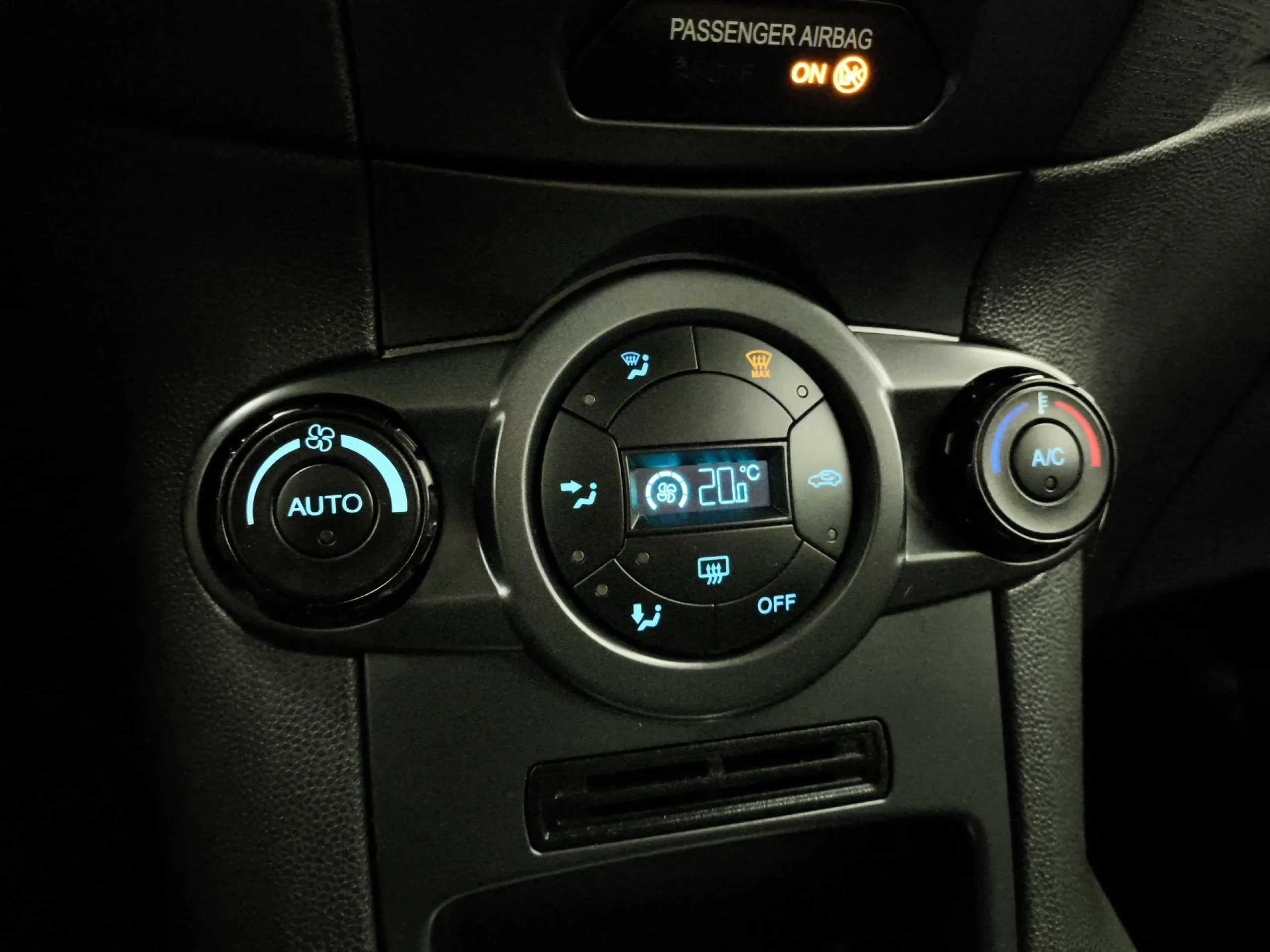 Ford Fiesta 1.0 EcoBoost SANDS Trend 74 kW (100 CV) - Foto 14