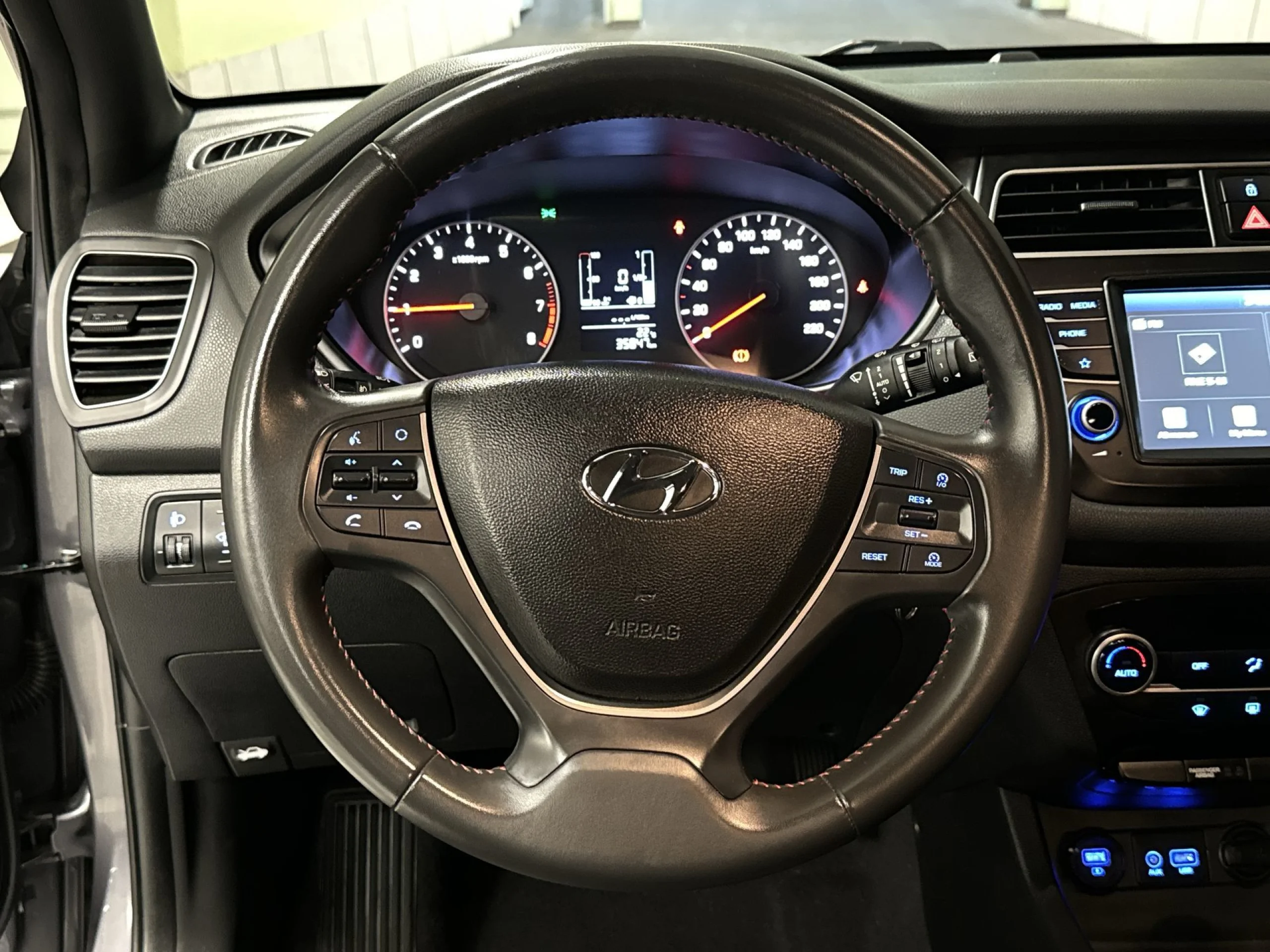 Hyundai I20 1.0 TGDI Tecno LE 74 kW (100 CV) - Foto 11