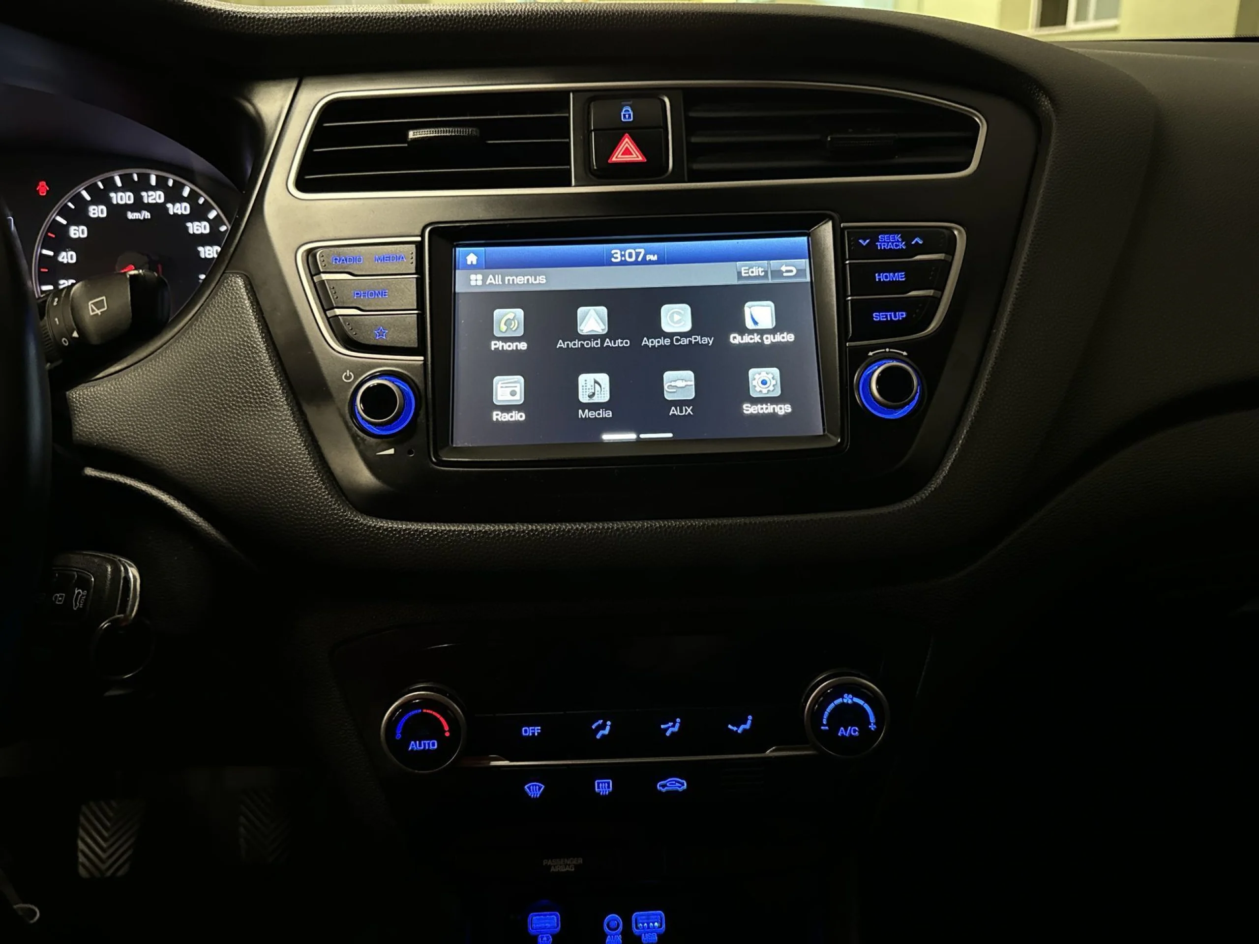 Hyundai I20 1.0 TGDI Tecno LE 74 kW (100 CV) - Foto 17