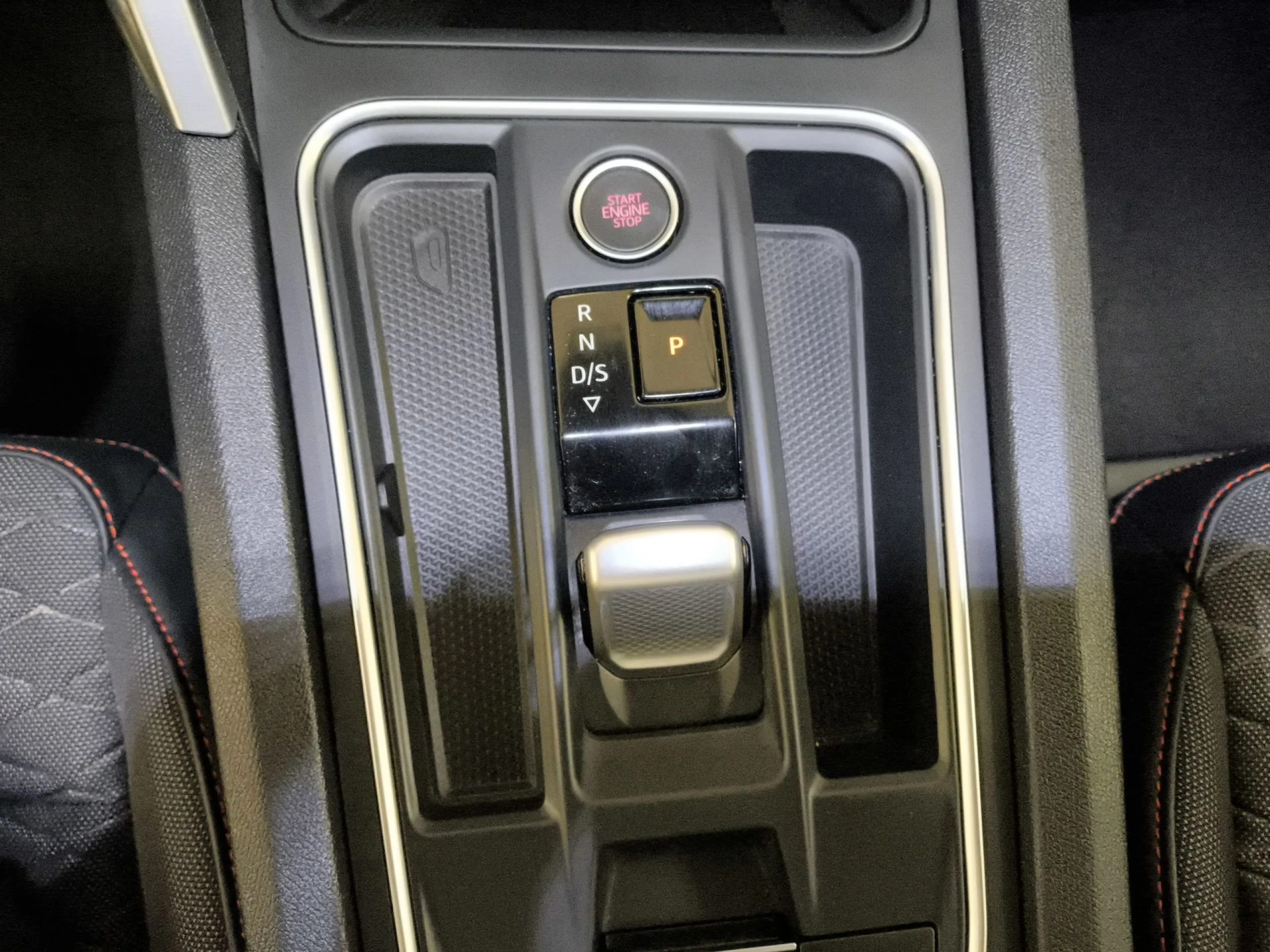 Seat León 1.5 eTSI SANDS FR Special Edition Vision DSG 110 kW (150 CV) - Foto 21