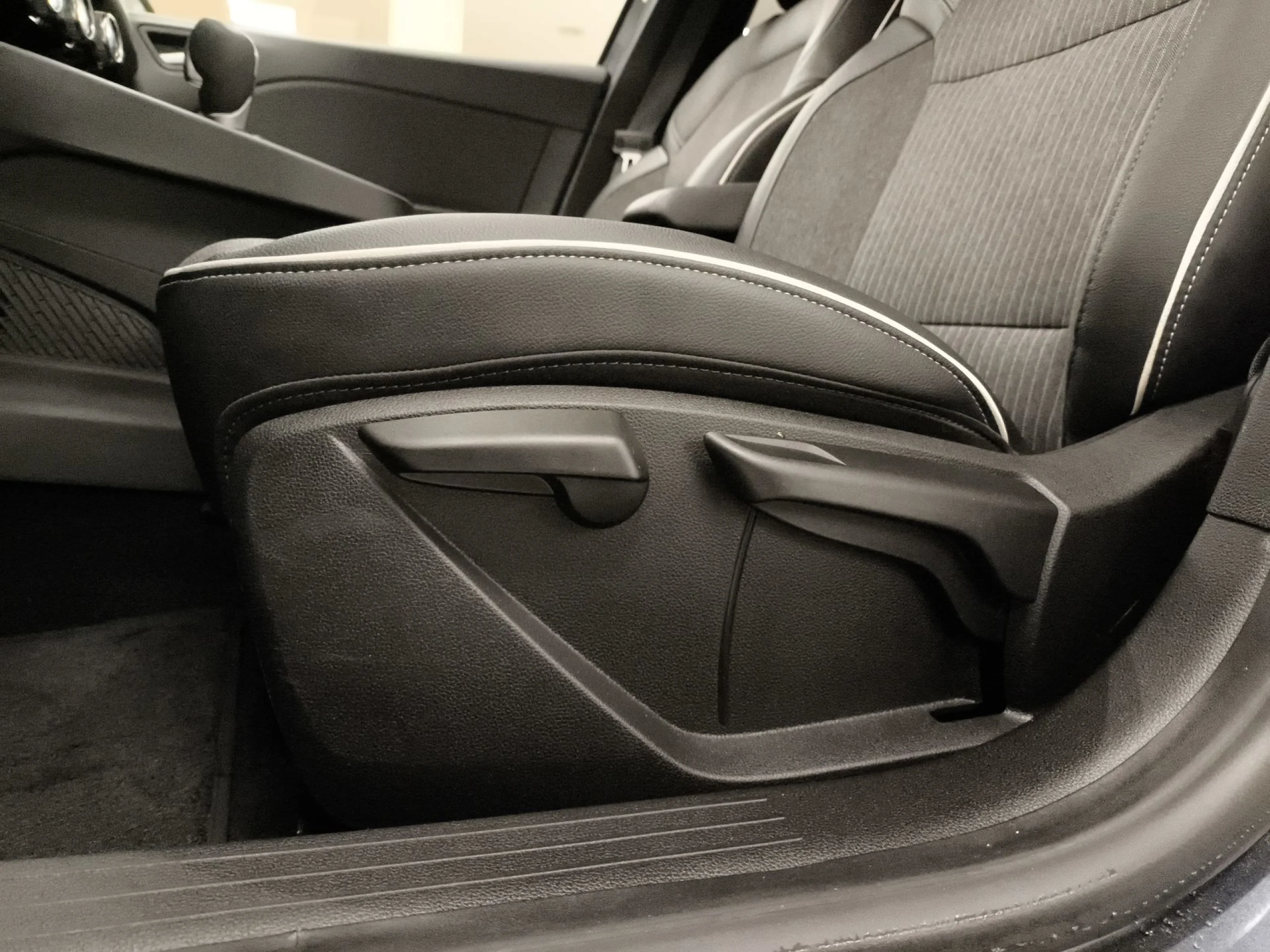 Renault Clio Zen E-Tech Híbrido 103 kW (140 CV) - Foto 9