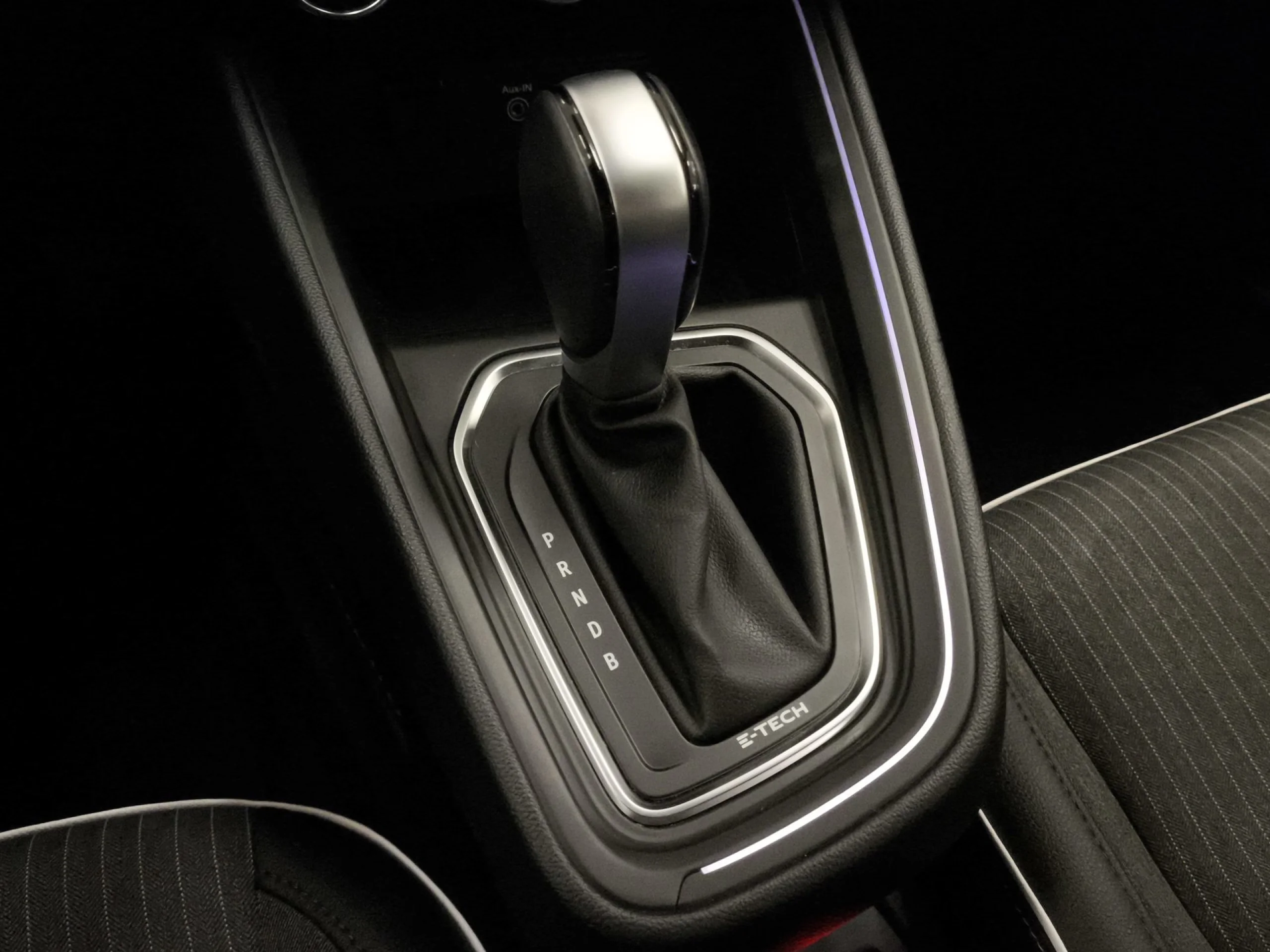 Renault Clio Zen E-Tech Híbrido 103 kW (140 CV) - Foto 17