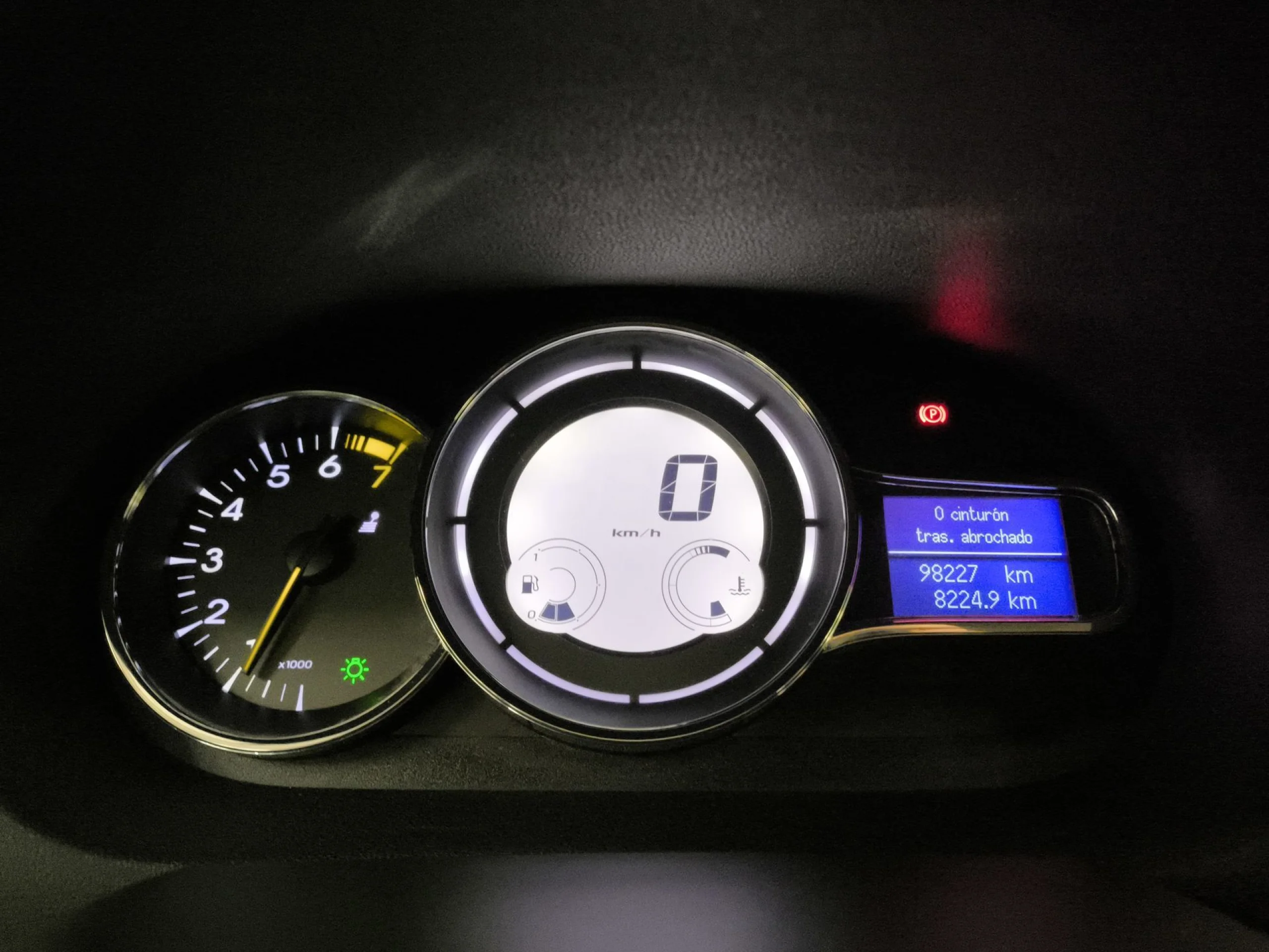 Renault Megane Limited Energy SANDS TCe 85 kW (115 CV) - Foto 17