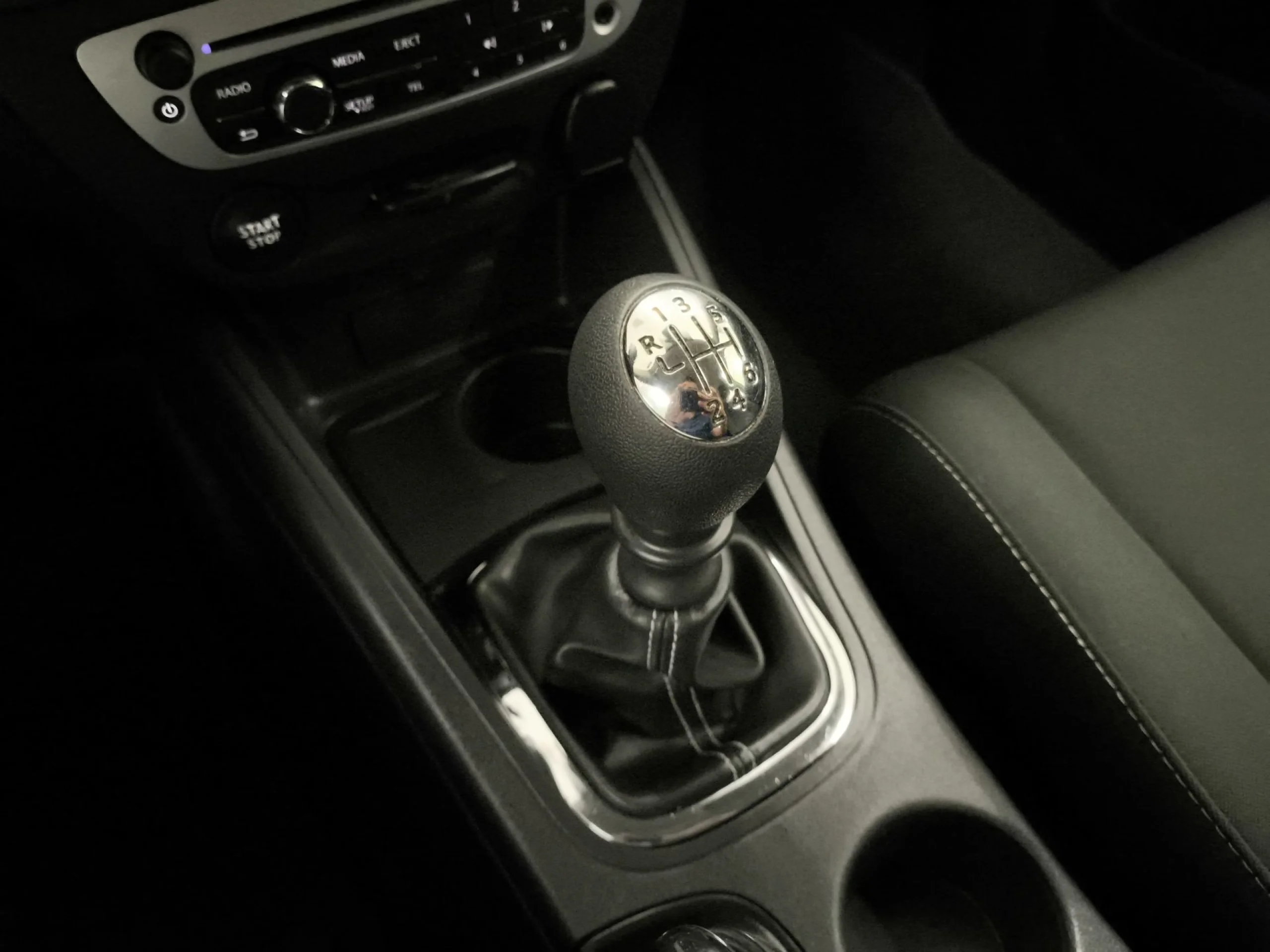 Renault Megane Limited Energy SANDS TCe 85 kW (115 CV) - Foto 20