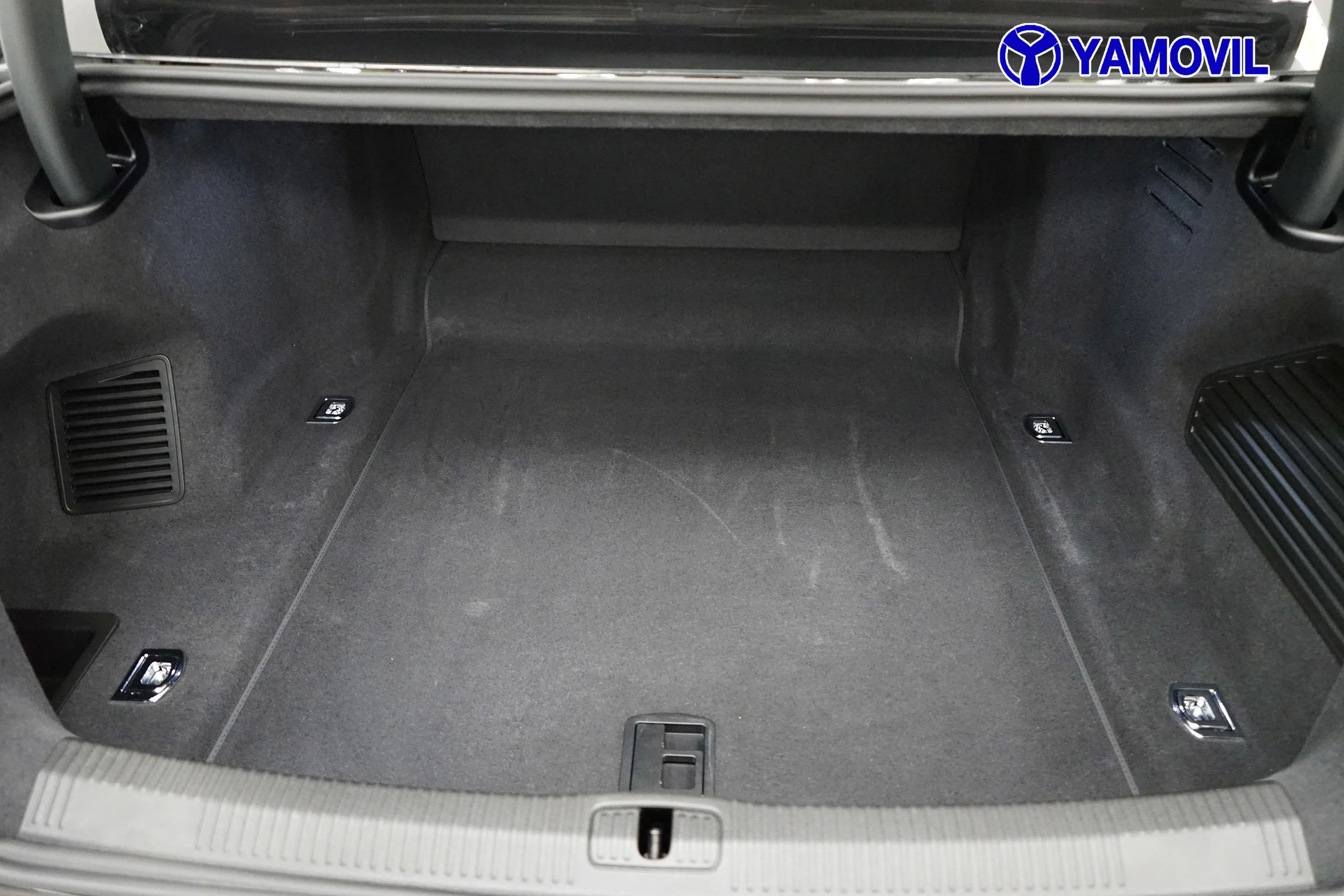 Audi A8 55 TFSI quattro 250 kW (340 CV) tiptronic - Foto 7