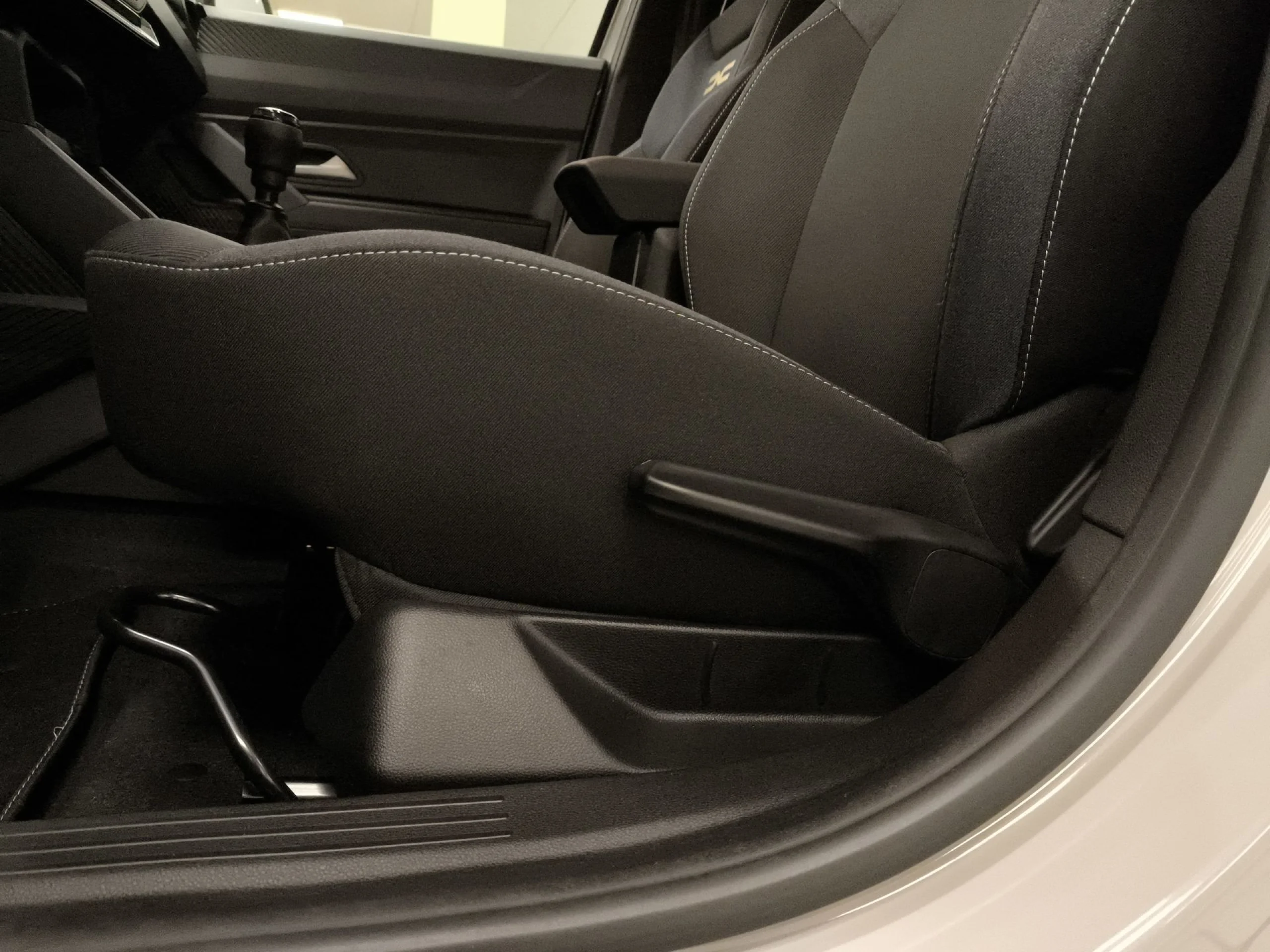 Dacia Duster Journey TCE 48v 4X2 96 kW (130 CV) - Foto 9