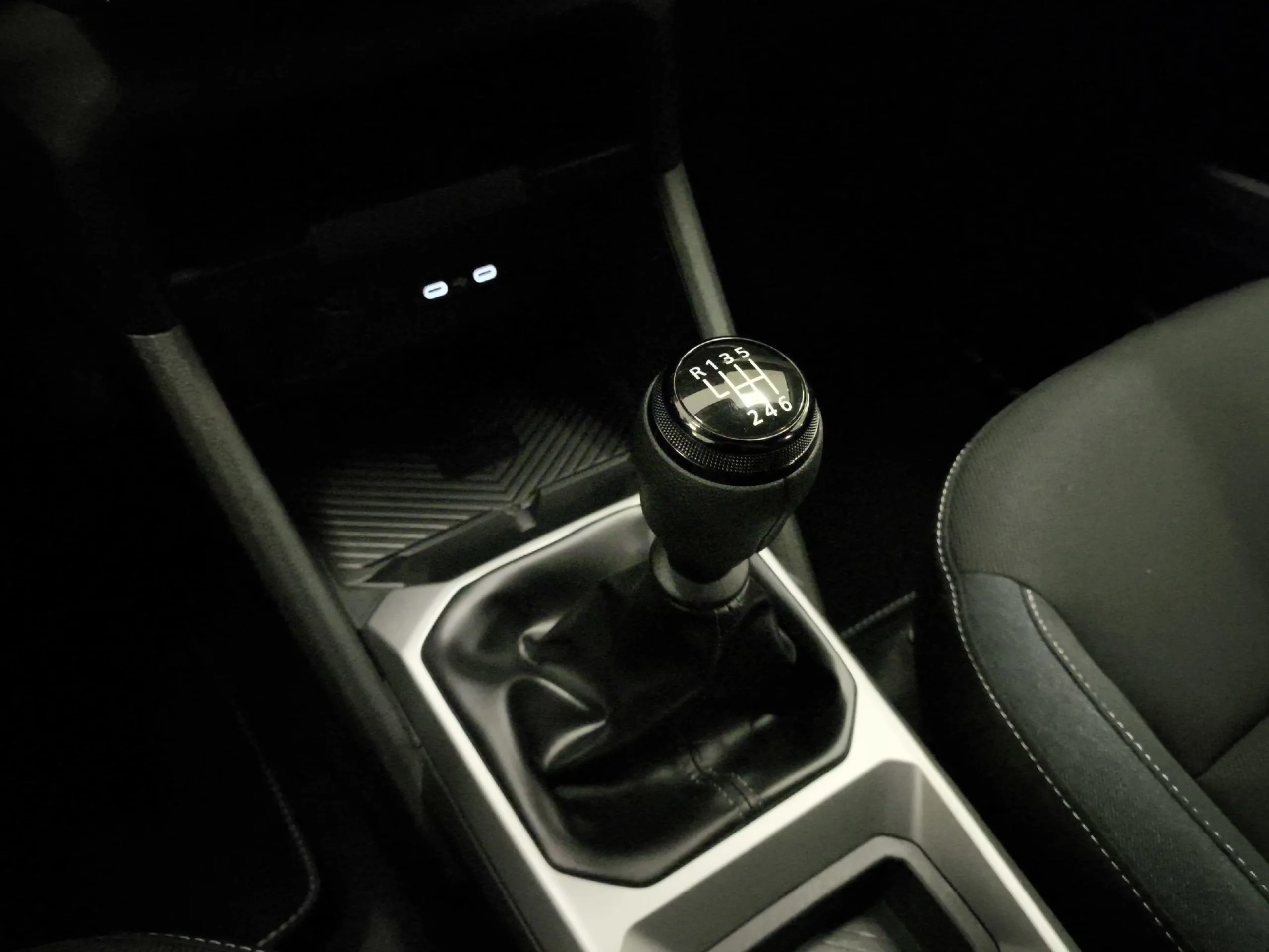 Dacia Duster Journey TCE 48v 4X2 96 kW (130 CV) - Foto 20