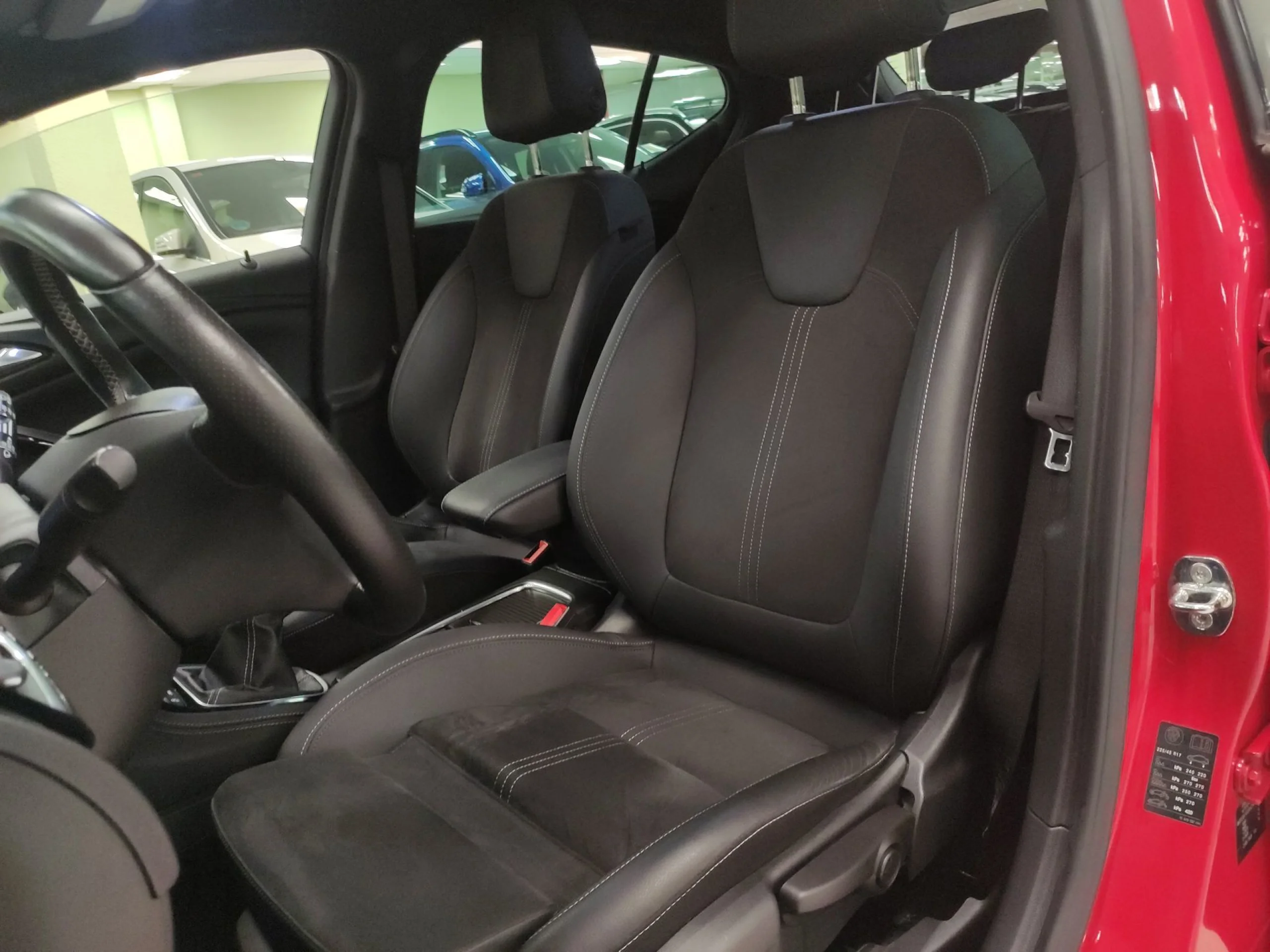 Opel Astra Ople Astra 1.6 TURBO 200CV GSi LINE 5P. - Foto 8