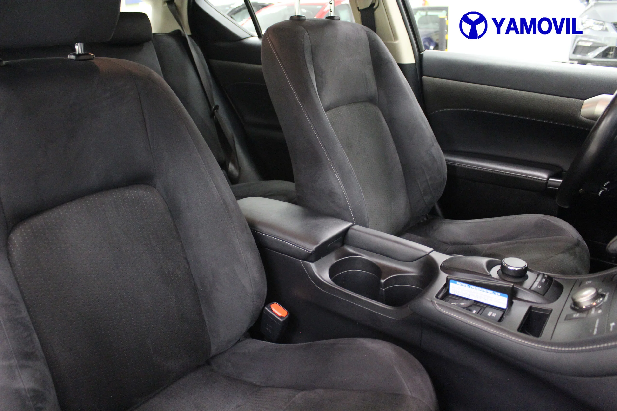 Lexus CT 200h Business 100 kW (136 CV) - Foto 15