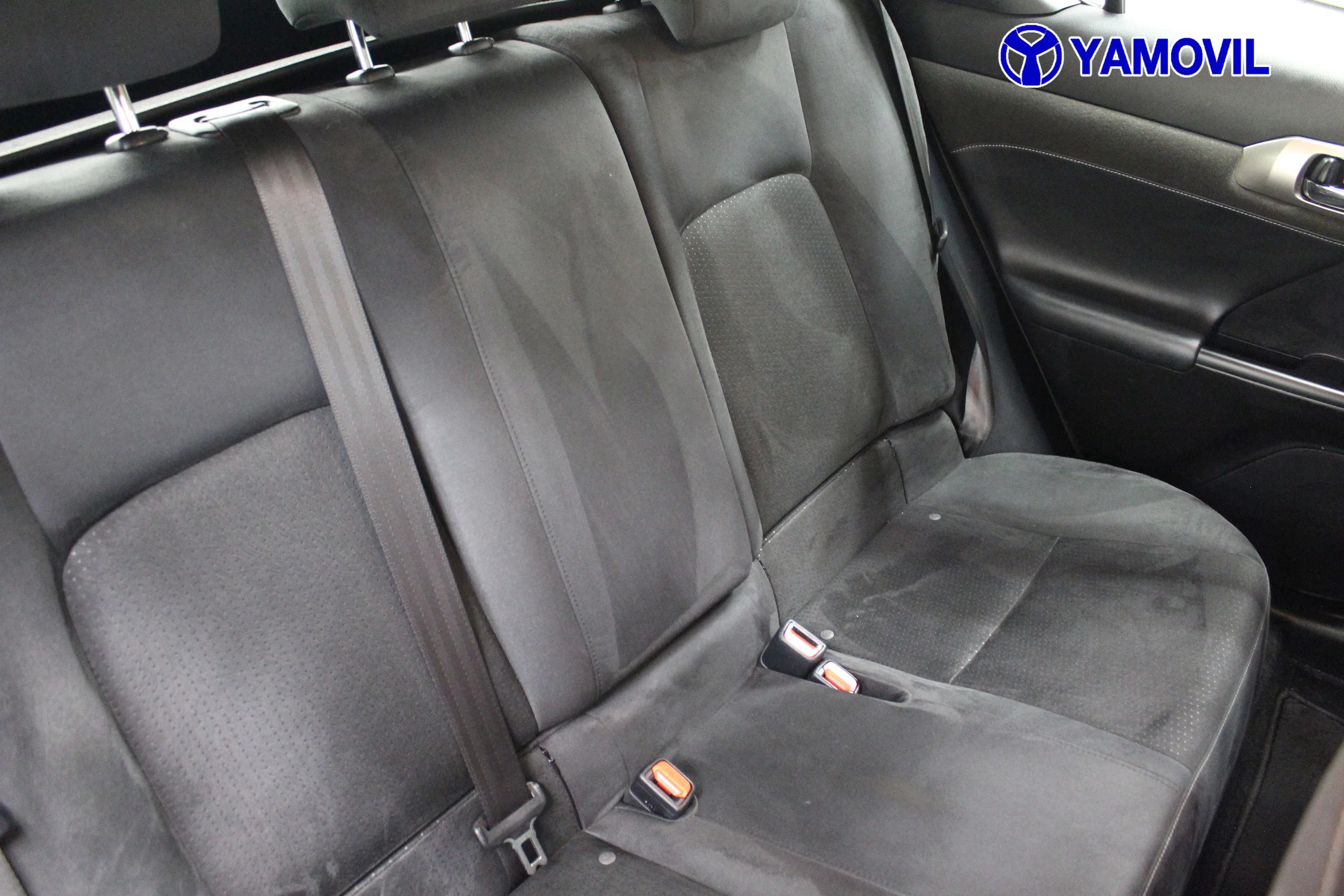 Lexus CT 200h Business 100 kW (136 CV) - Foto 16