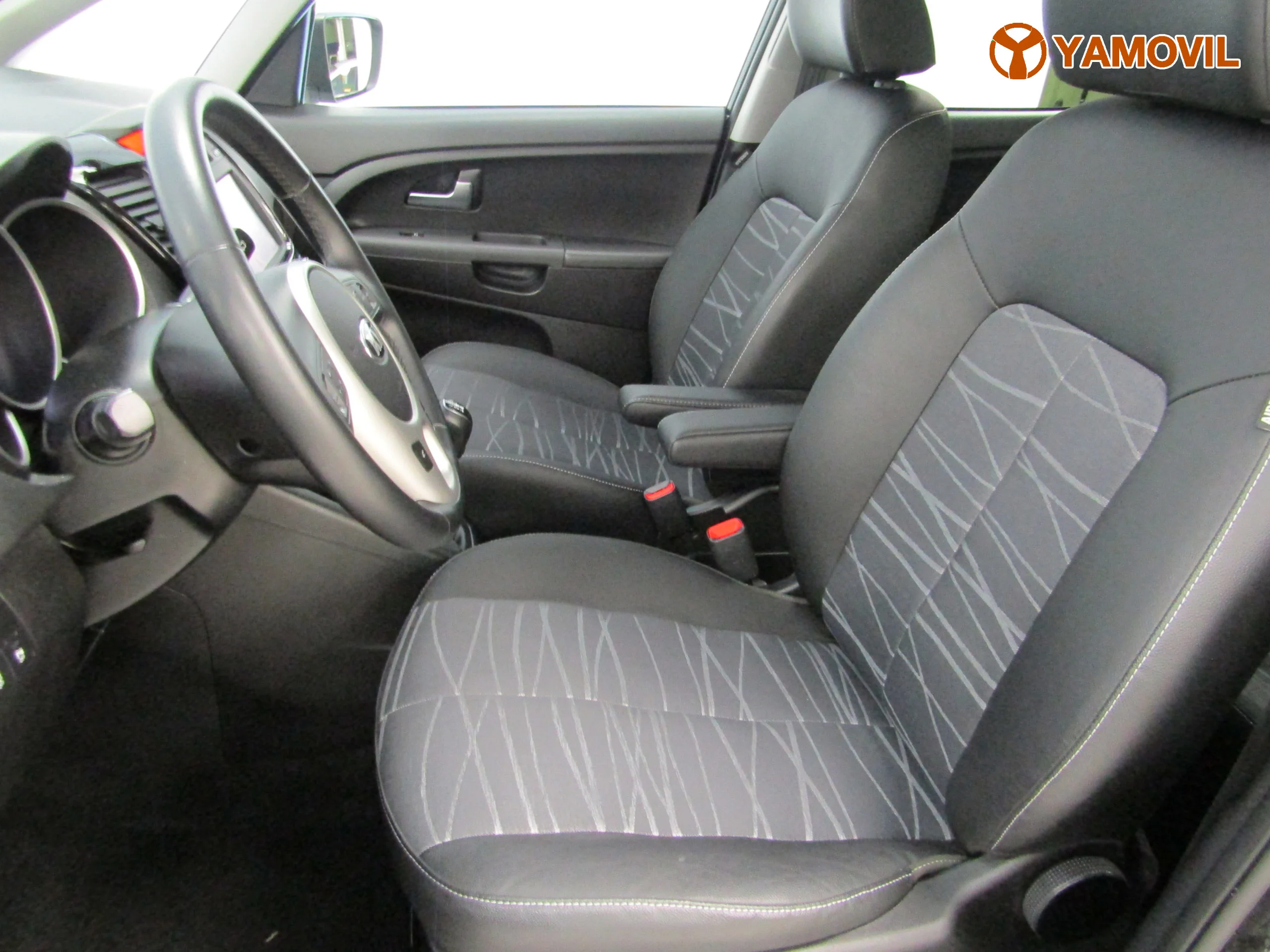 Kia Venga 1.4i CVVT 90CV TECH - Foto 18