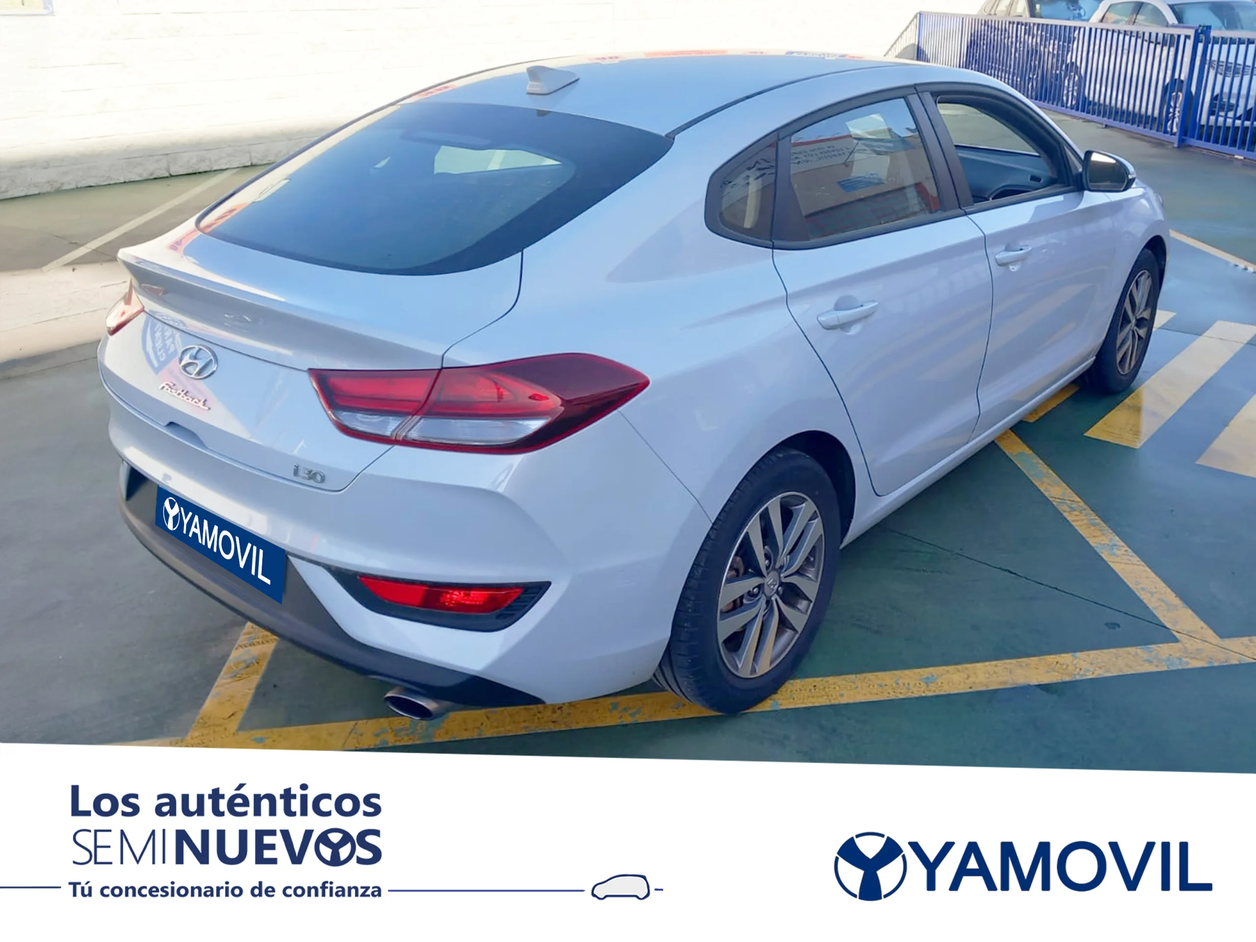 Hyundai I30 1.0 TGDI Link Fastback 88 kW (120 CV) - Foto 2