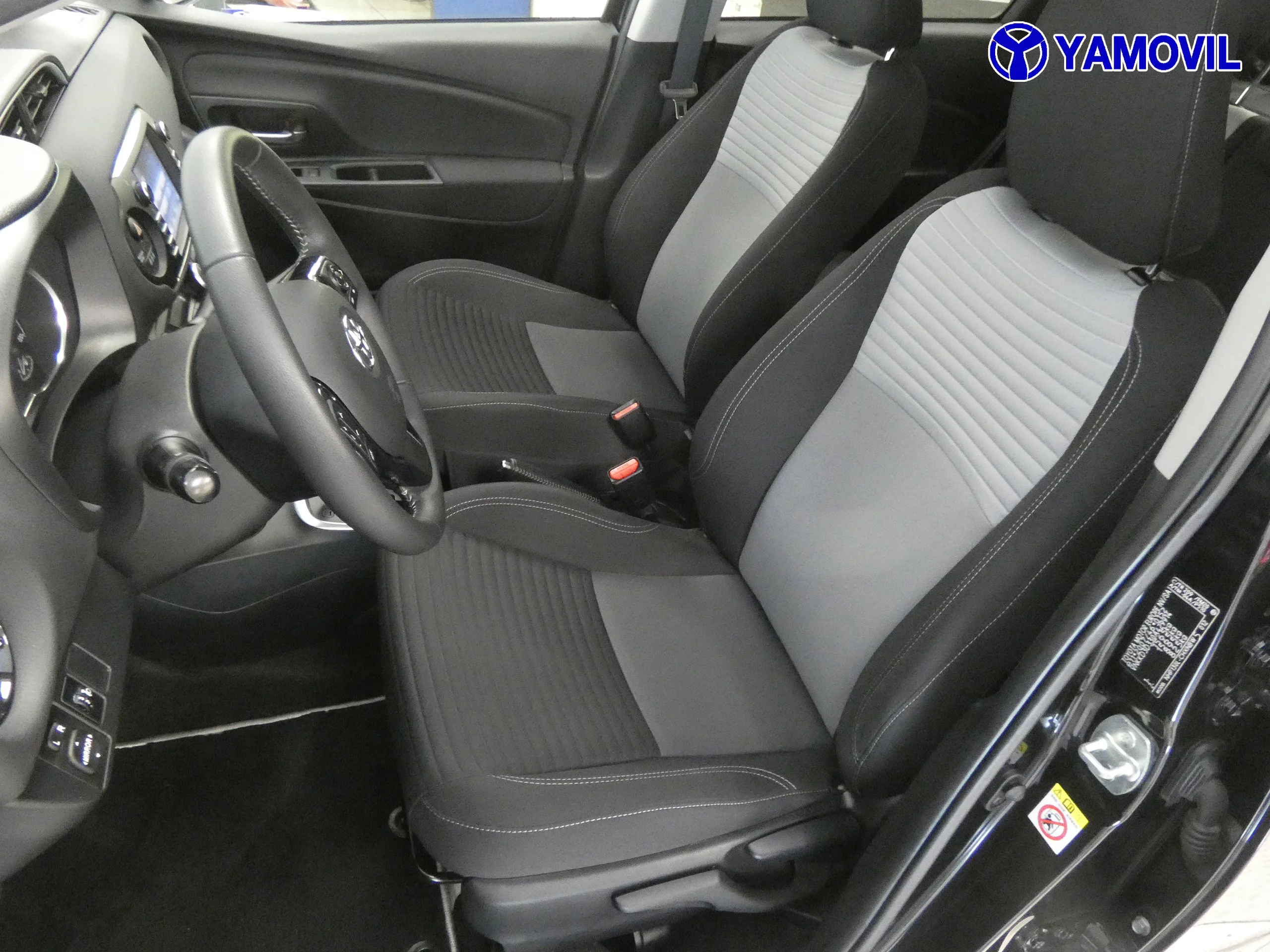 Toyota Yaris 1.5 FEEL HYBRID  5P - Foto 15