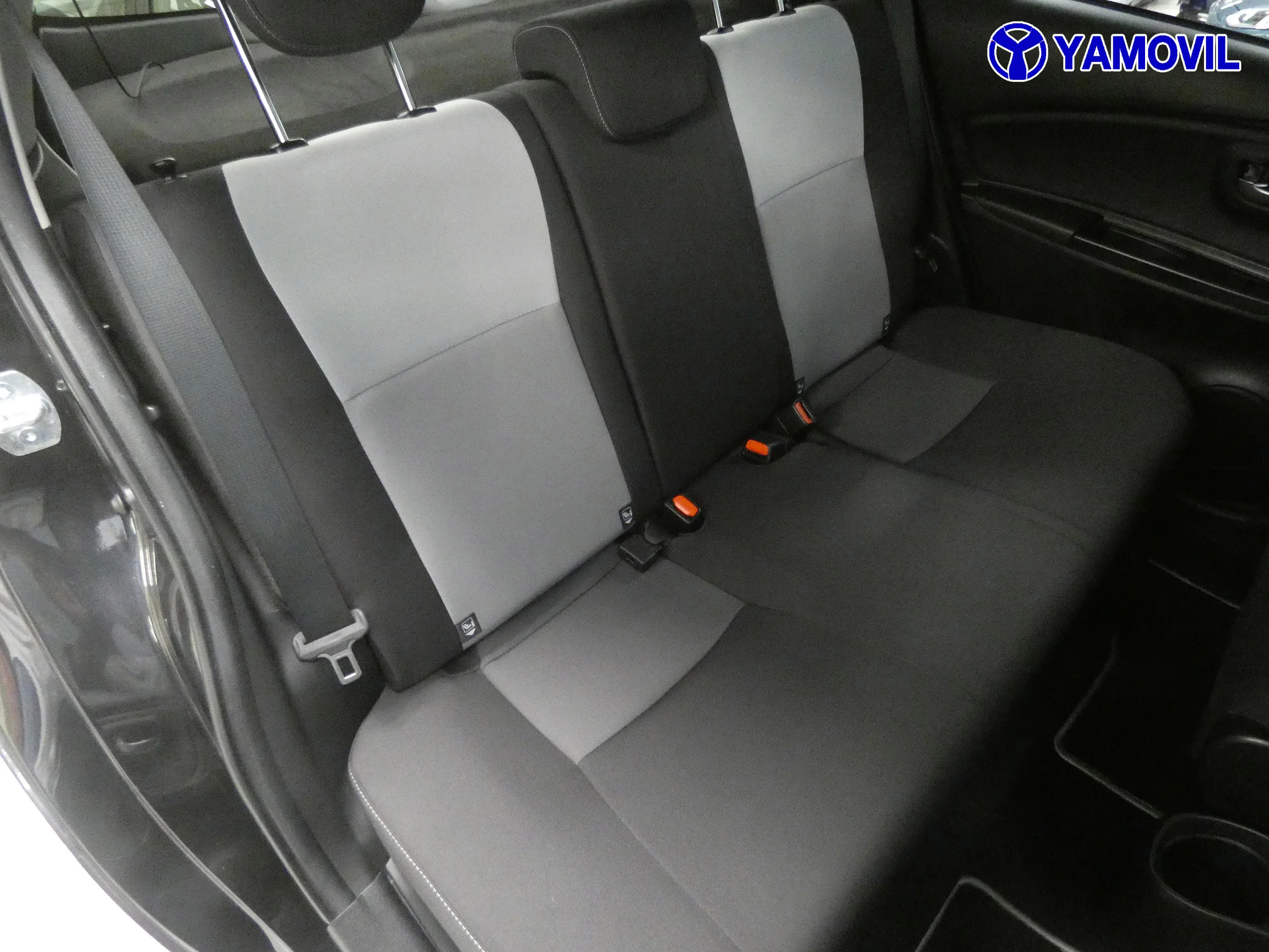 Toyota Yaris 1.5 FEEL HYBRID  5P - Foto 16
