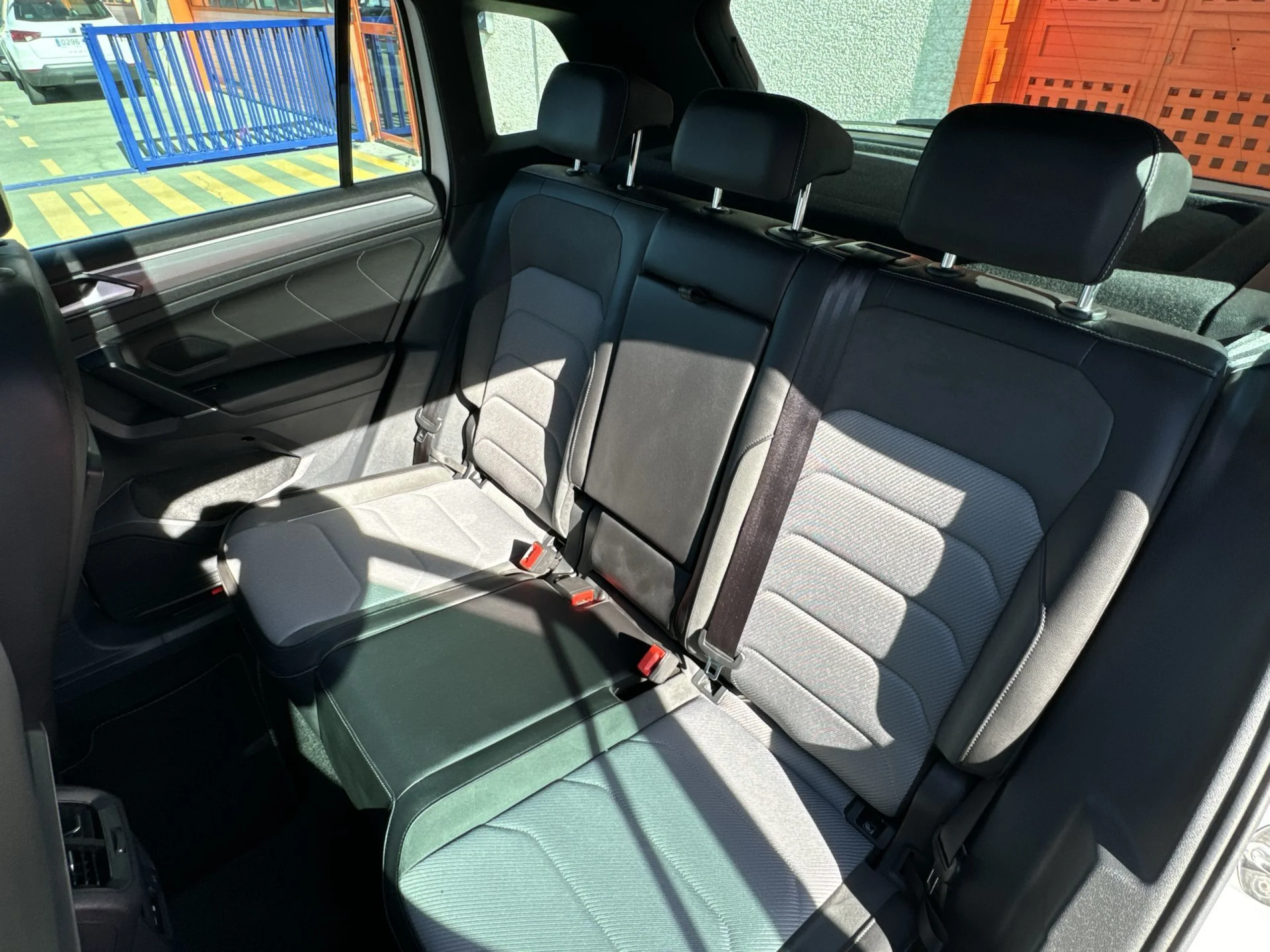 Volkswagen Tiguan Sport 2.0 TDI 110 kW (150 CV) - Foto 20