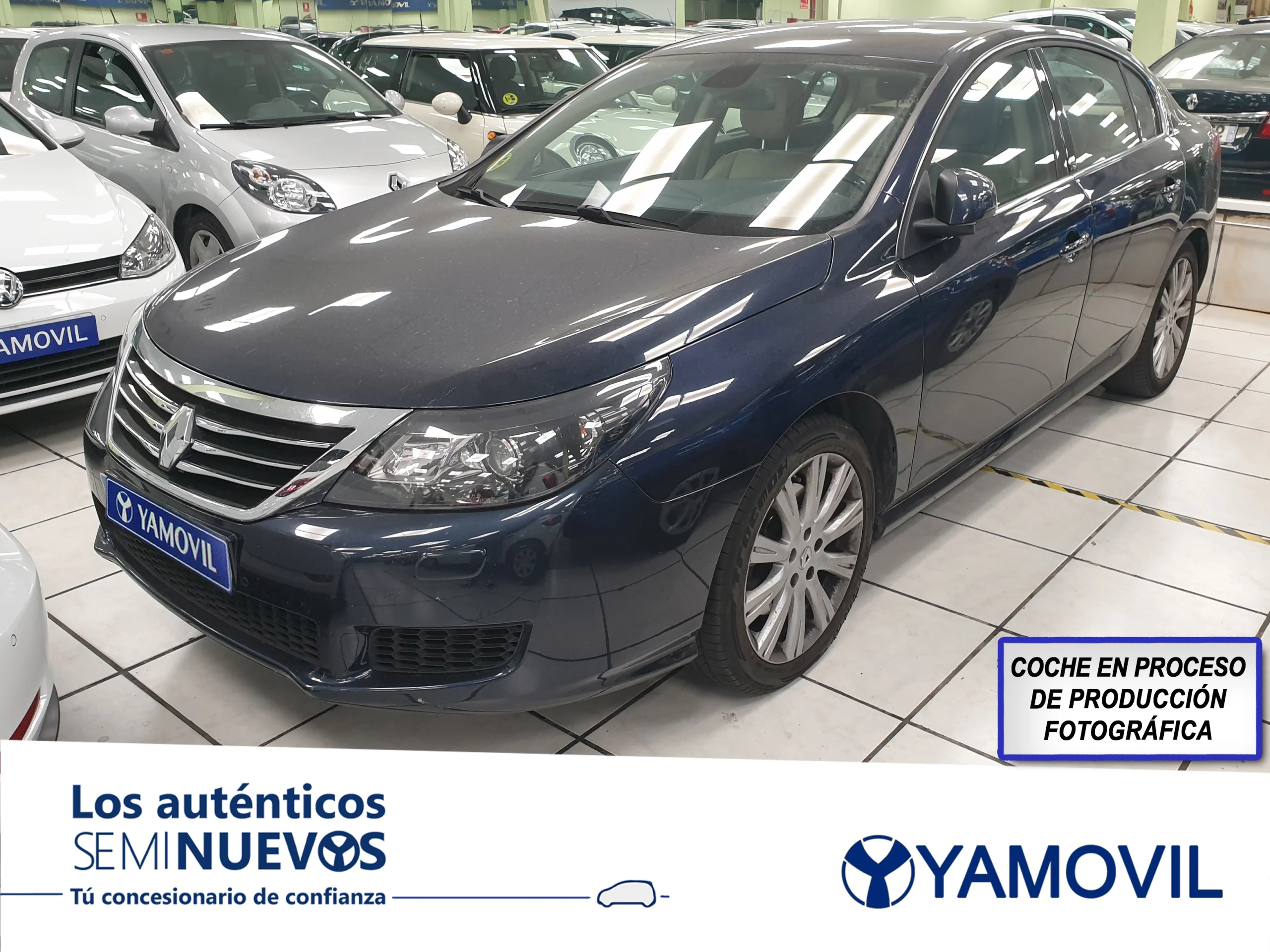 Renault Latitude INITIALE PARIS 3.0 V6 DCI Aut - Foto 1