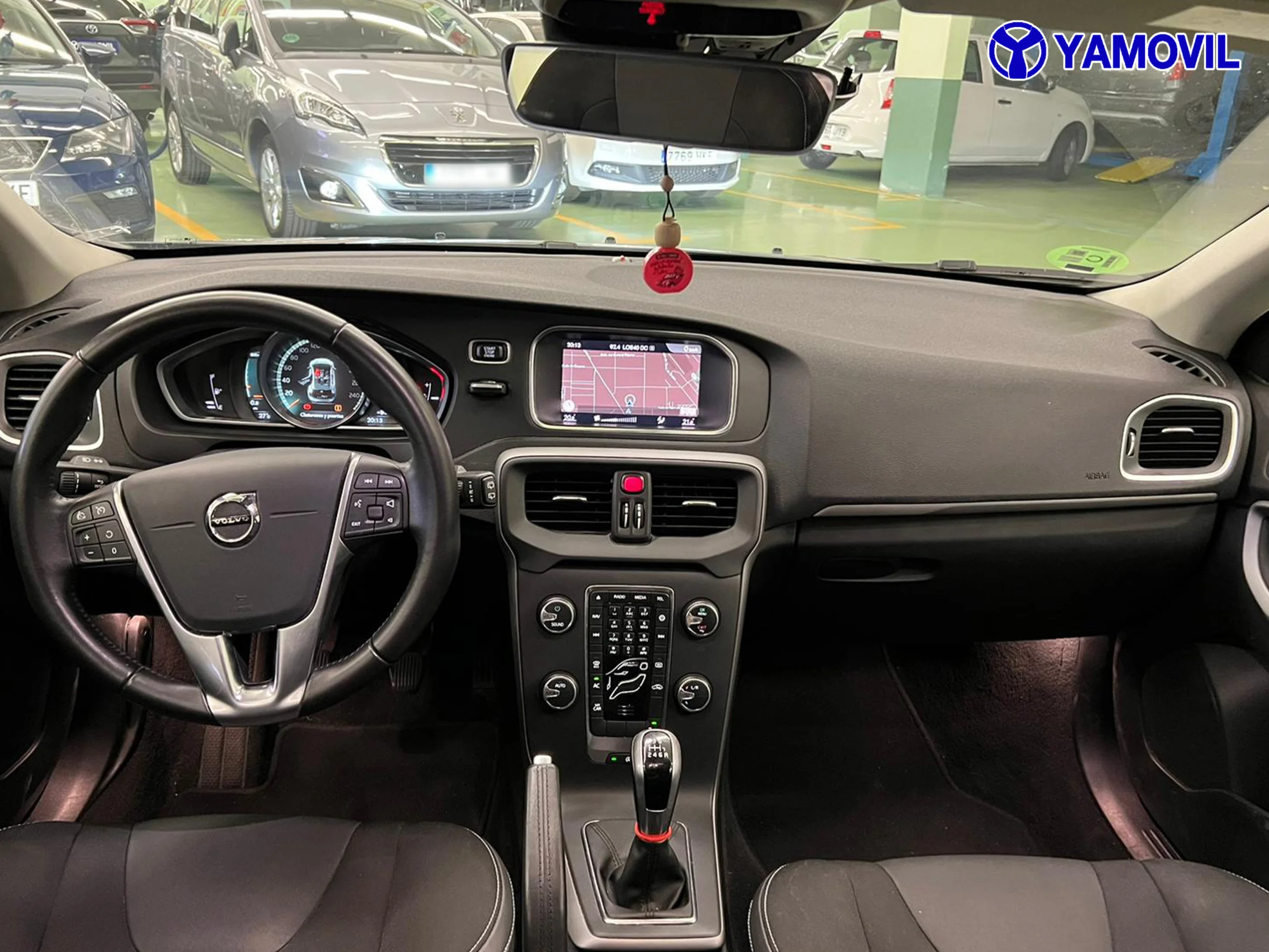 Volvo V40 D2 R-Design Momentum 88 kW (120 CV) - Foto 3