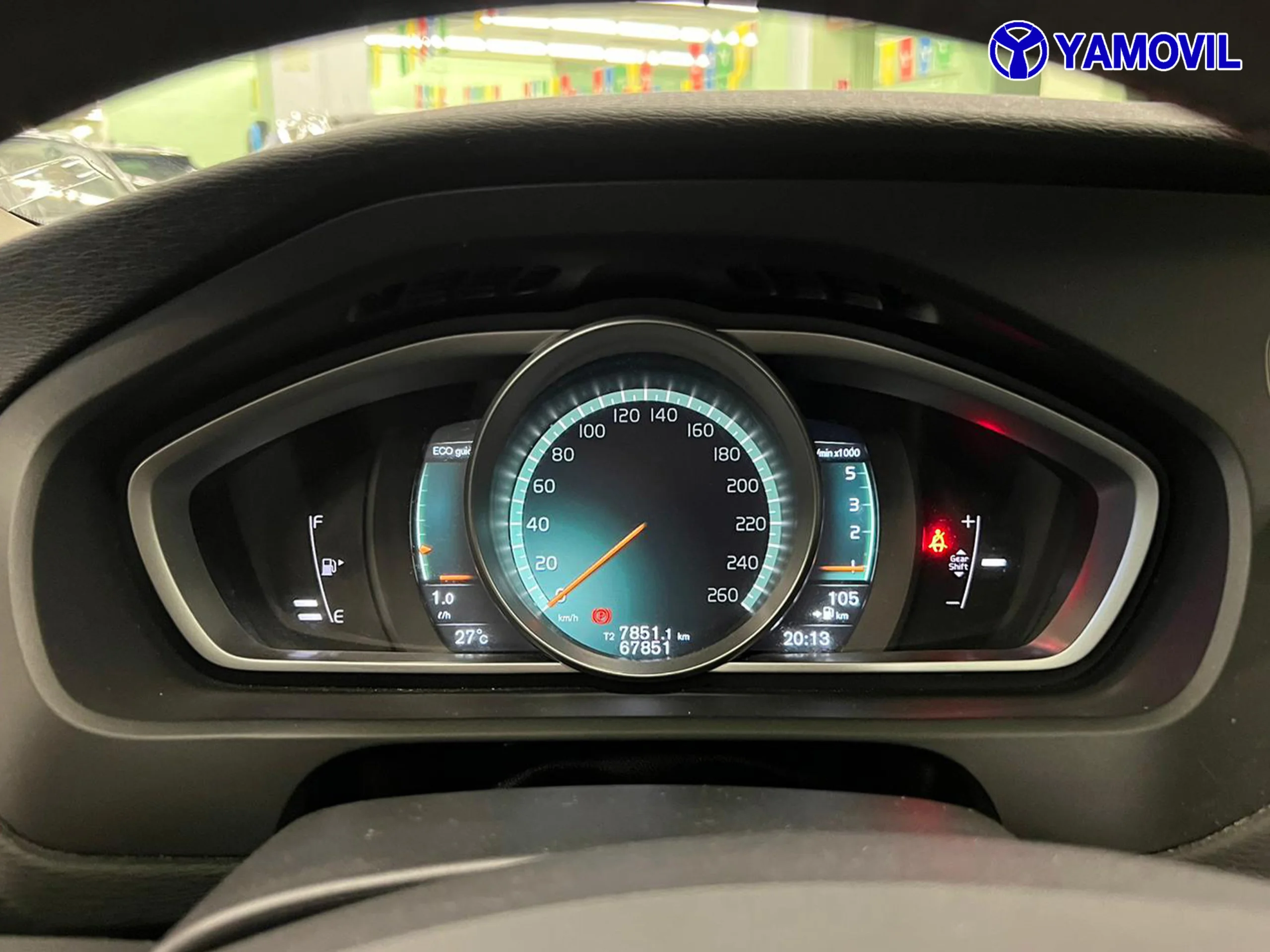 Volvo V40 D2 R-Design Momentum 88 kW (120 CV) - Foto 4