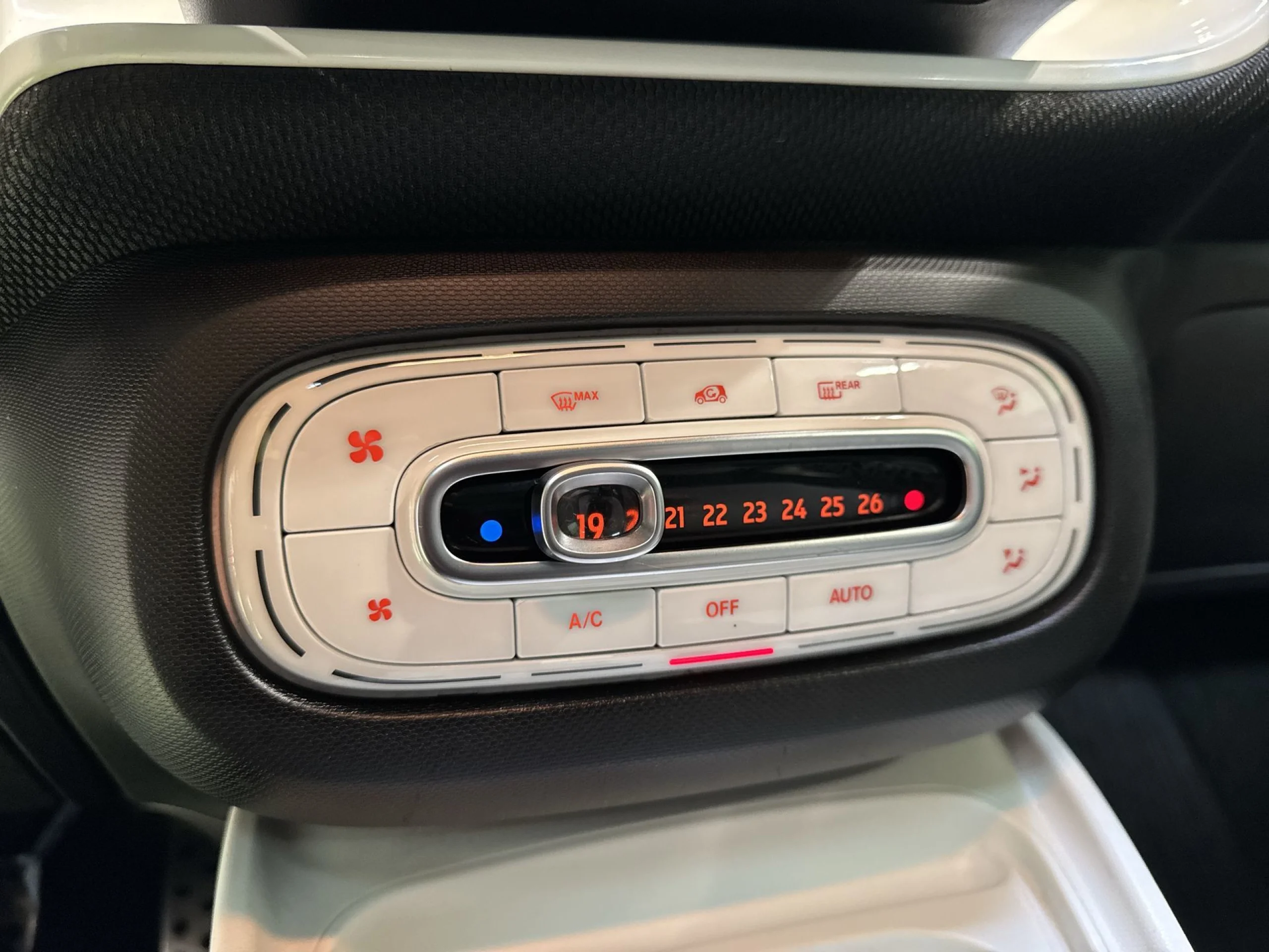 Smart ForFour 66 Passion 66 kW (90 CV) - Foto 17