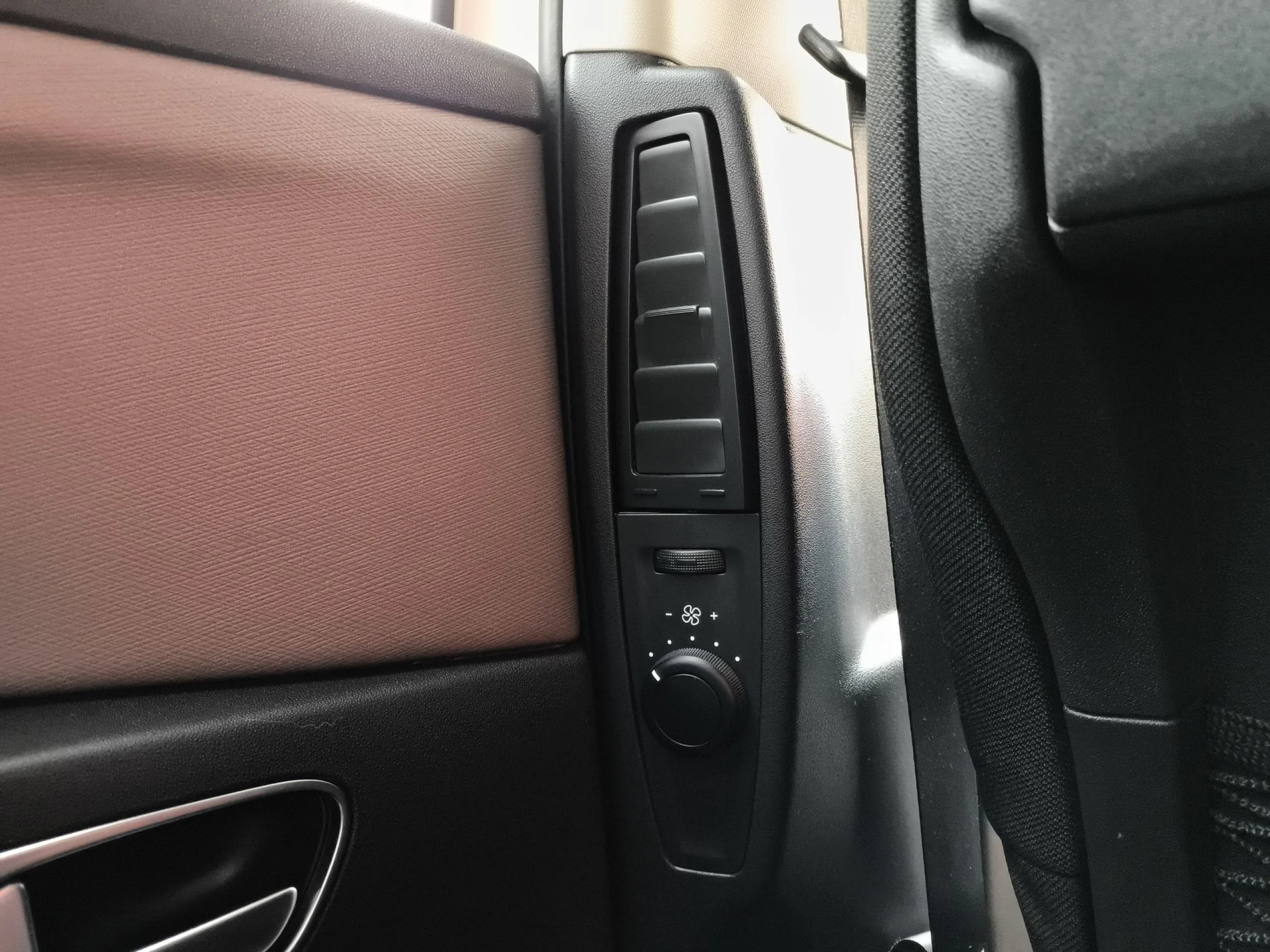 Citroen Grand C4 Spacetourer PureTech 130 SANDS 6v C-Series 96 kW (131 CV) - Foto 25