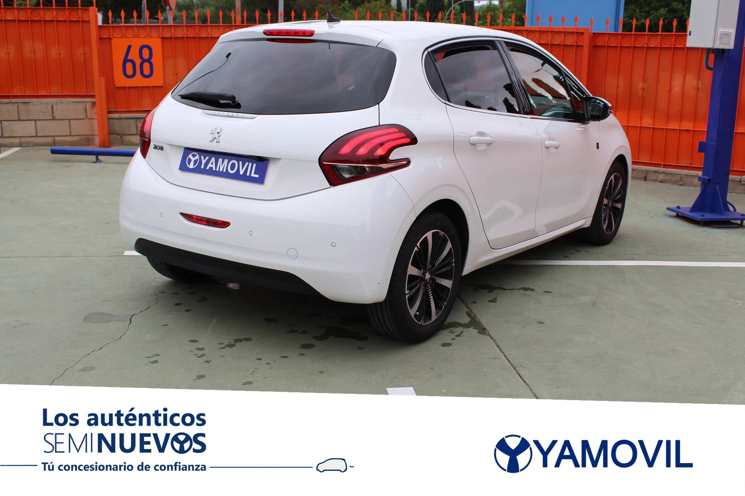 Peugeot 208 1.2 PURETECH S&S TECH EDITION 82 CV 5P. - Foto 4
