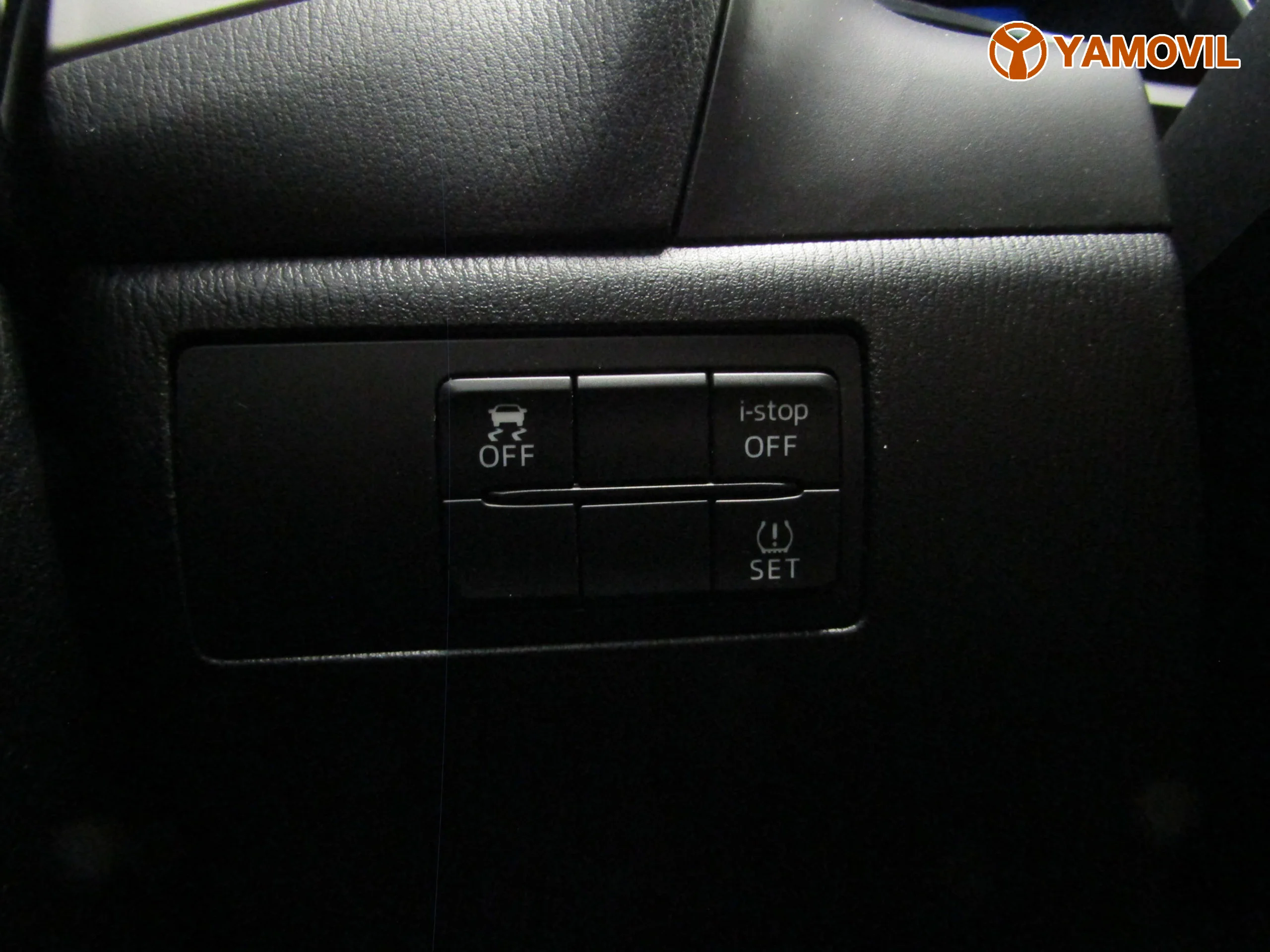 Mazda 3 BLACK TECH EDITION  - Foto 33