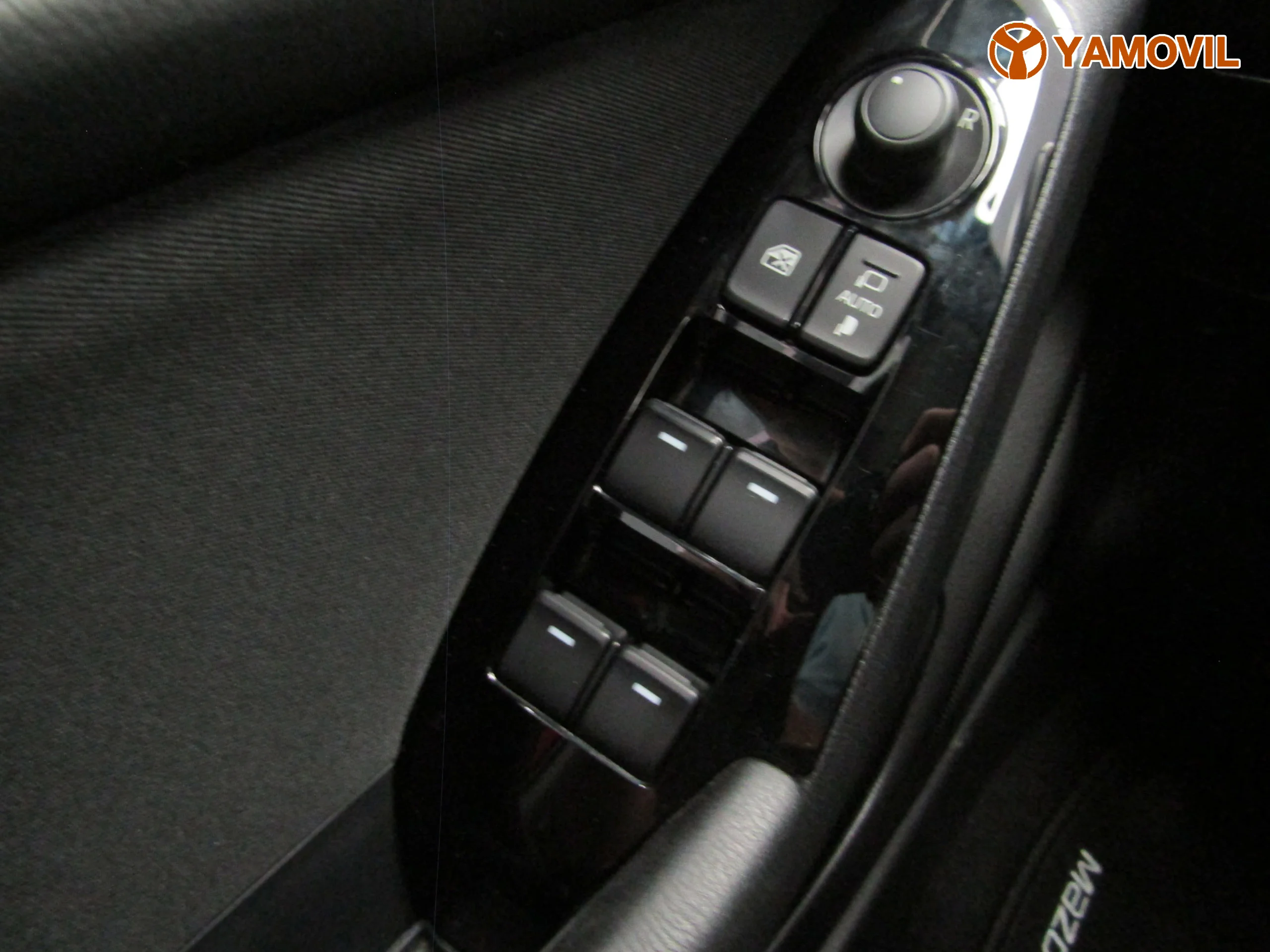 Mazda 3 BLACK TECH EDITION  - Foto 32