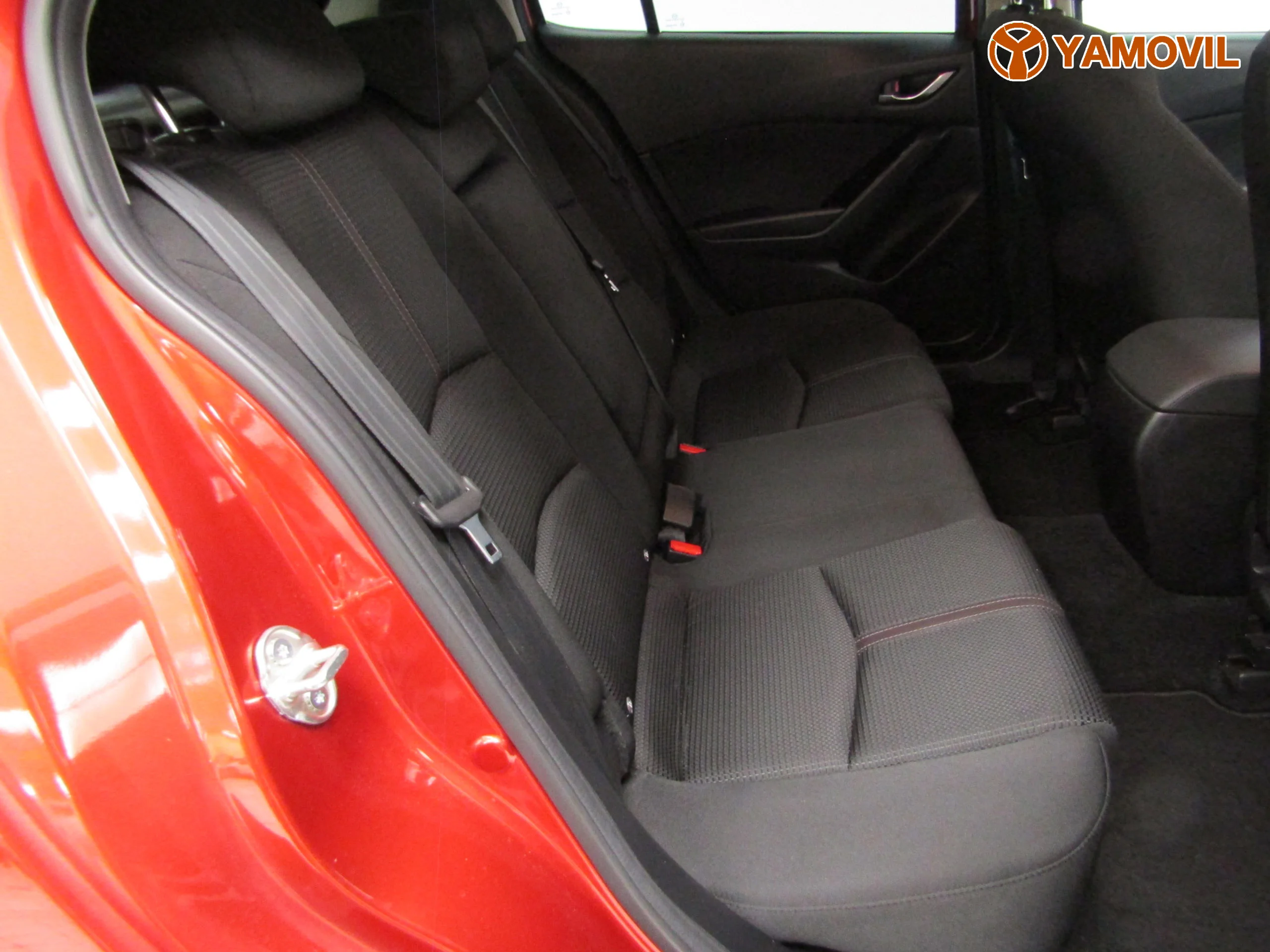Mazda 3 BLACK TECH EDITION  - Foto 18