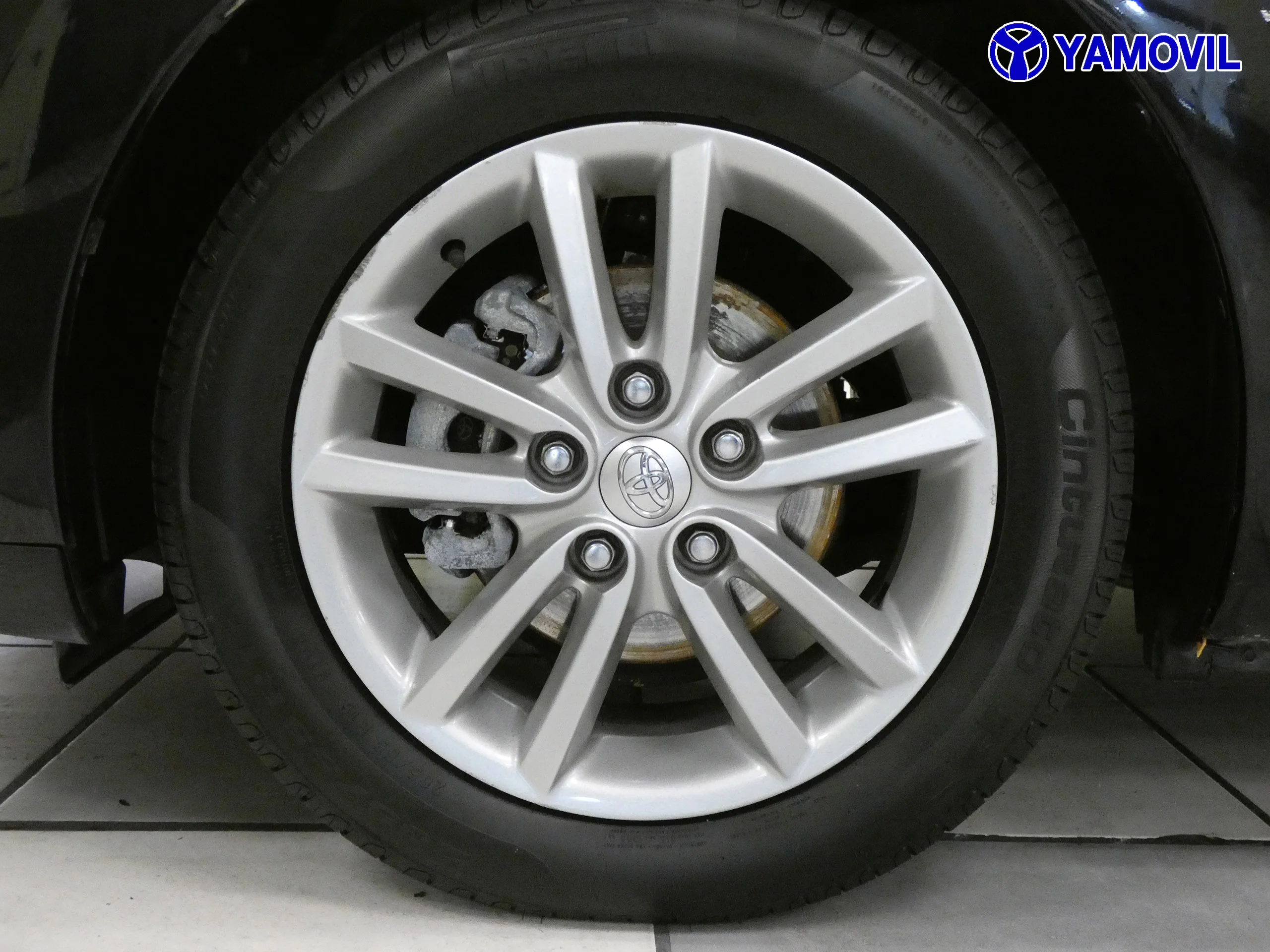 Toyota Auris 1.3 ACTIVE 5P - Foto 12
