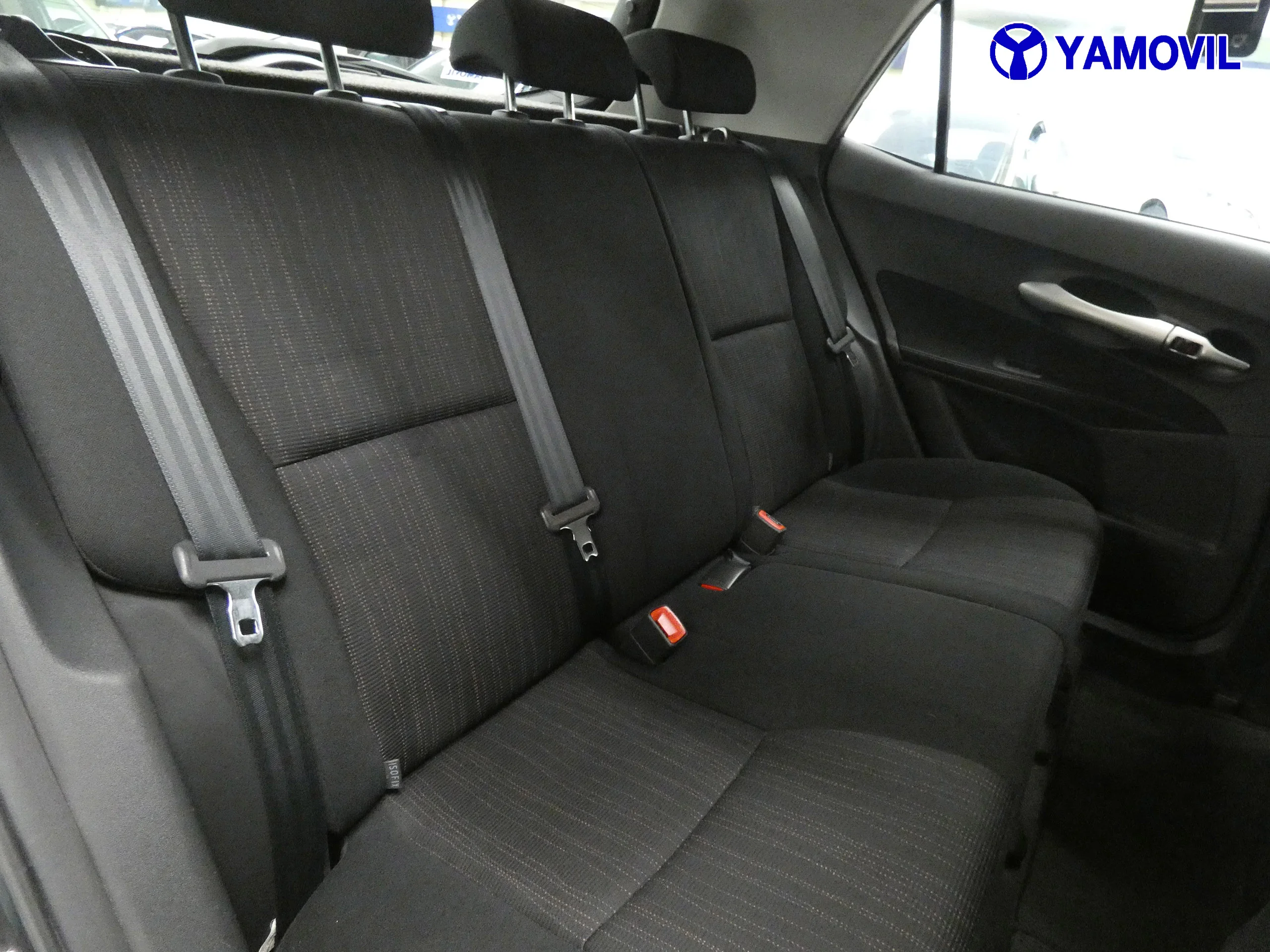 Toyota Auris 1.3 ACTIVE 5P - Foto 16