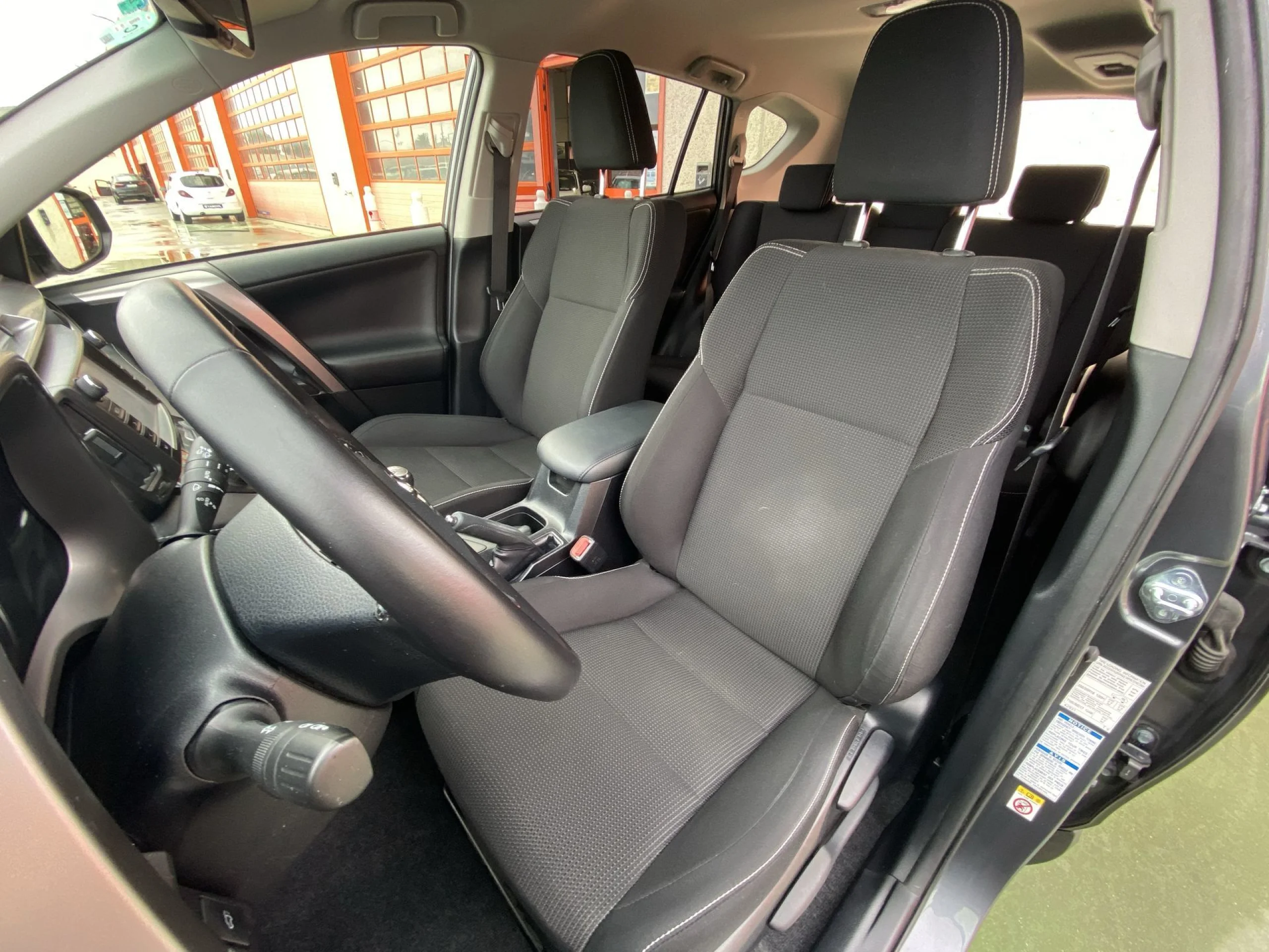 Toyota Rav4 150 Advance AWD 111 kW (151 CV) - Foto 8