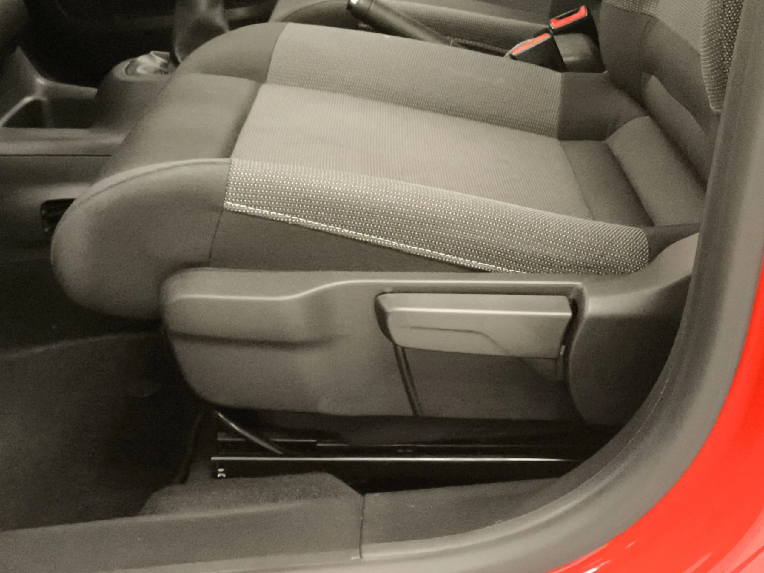 Citroen C4 Cactus BlueHDi 100 Feel 73 kW (100 CV) - Foto 9