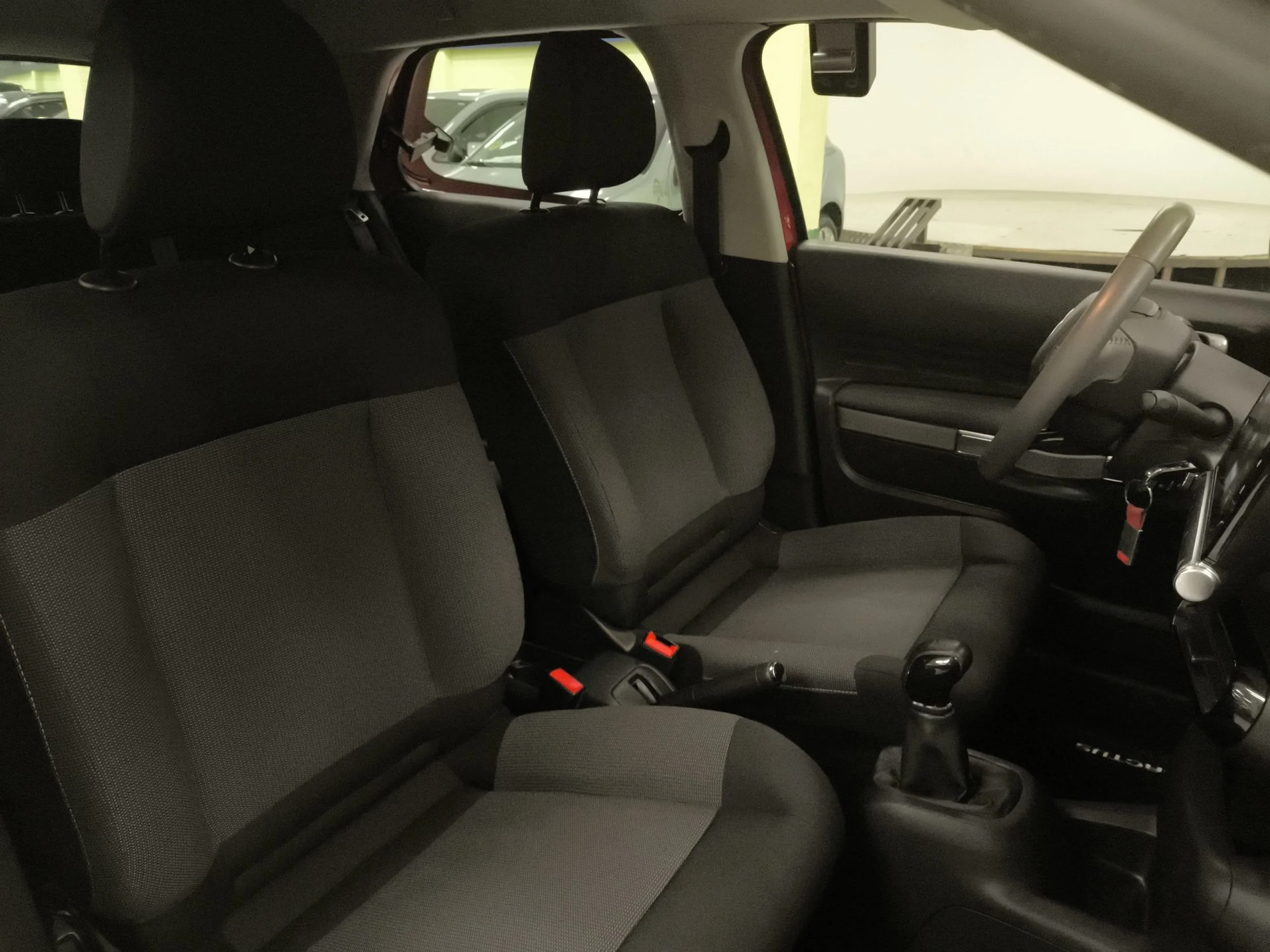 Citroen C4 Cactus BlueHDi 100 Feel 73 kW (100 CV) - Foto 19