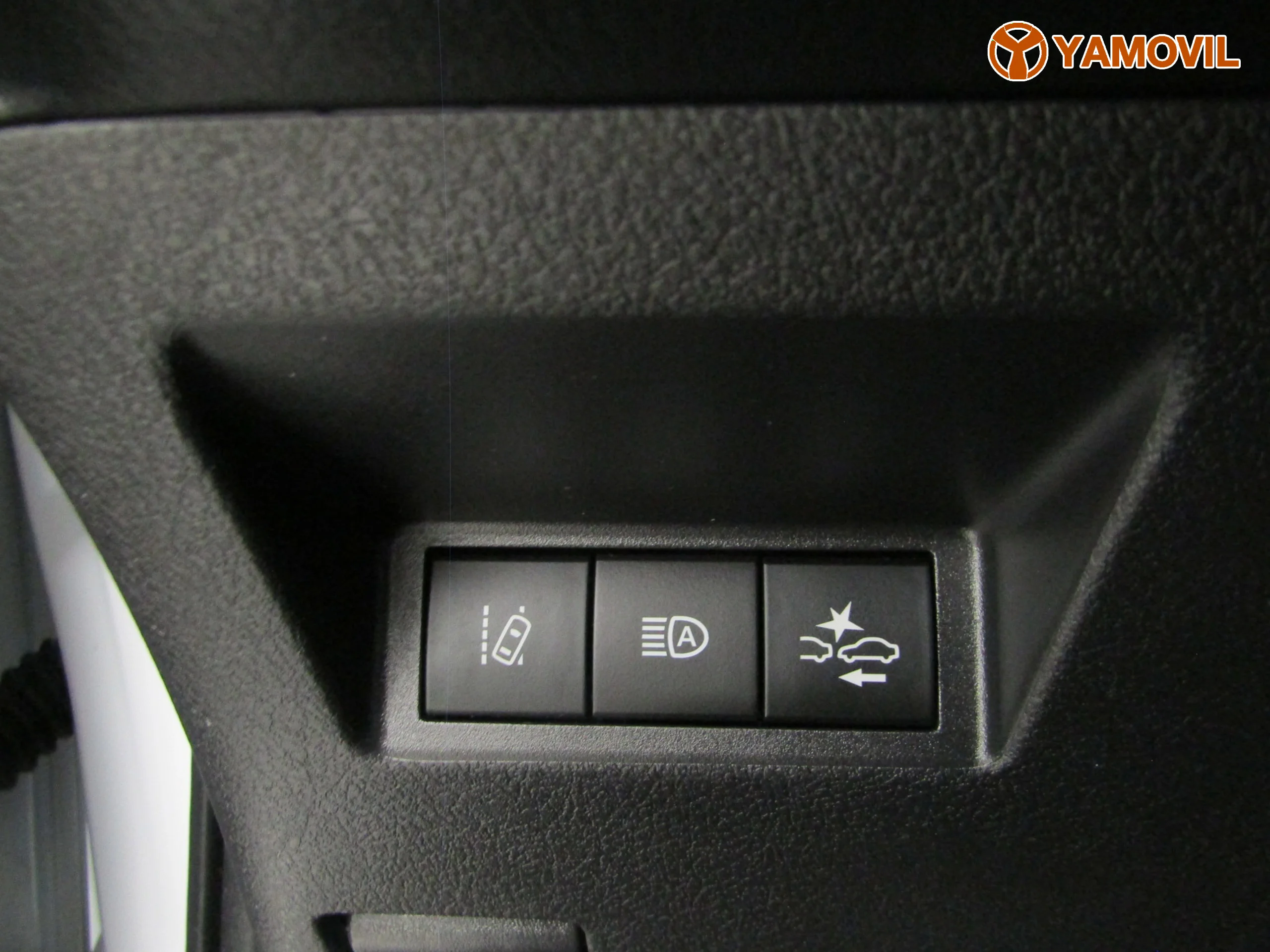 Toyota Yaris 100H AUT (e-CVT) ACTIVE - Foto 30