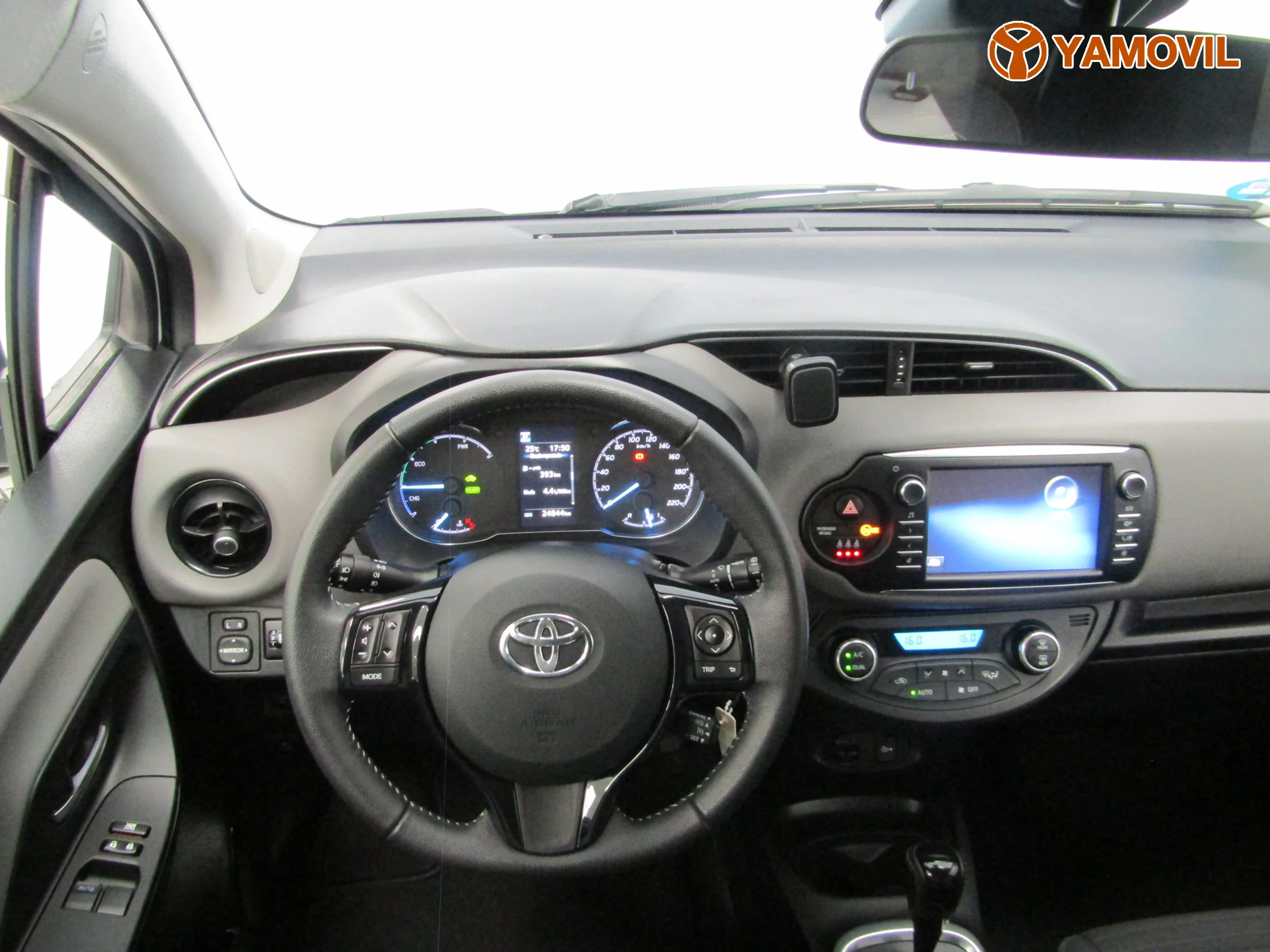 Toyota Yaris 100H AUT (e-CVT) ACTIVE - Foto 17