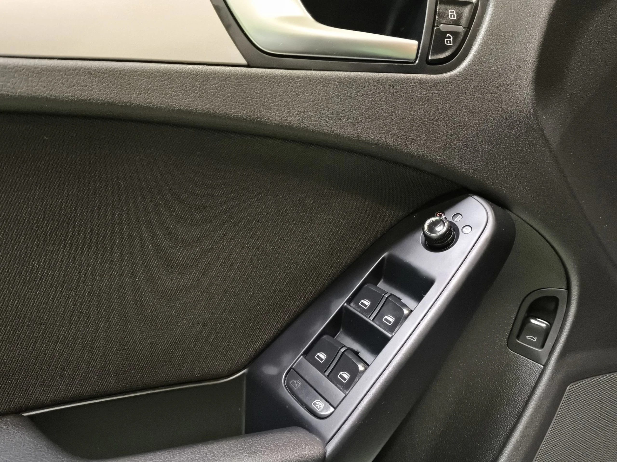 Audi A4 2.0 TDI DPF 105 kW (143 CV) multitronic - Foto 10