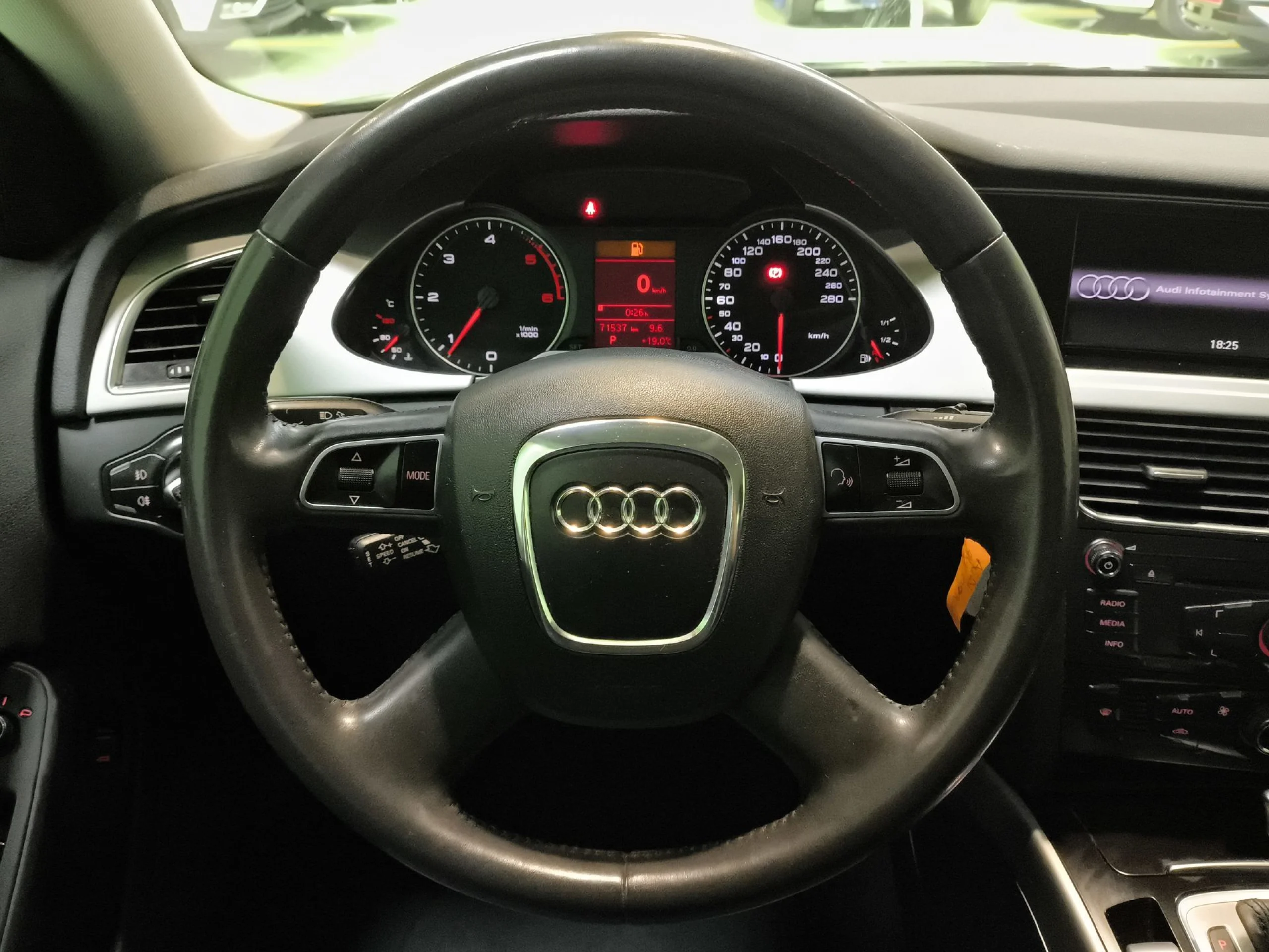 Audi A4 2.0 TDI DPF 105 kW (143 CV) multitronic - Foto 11